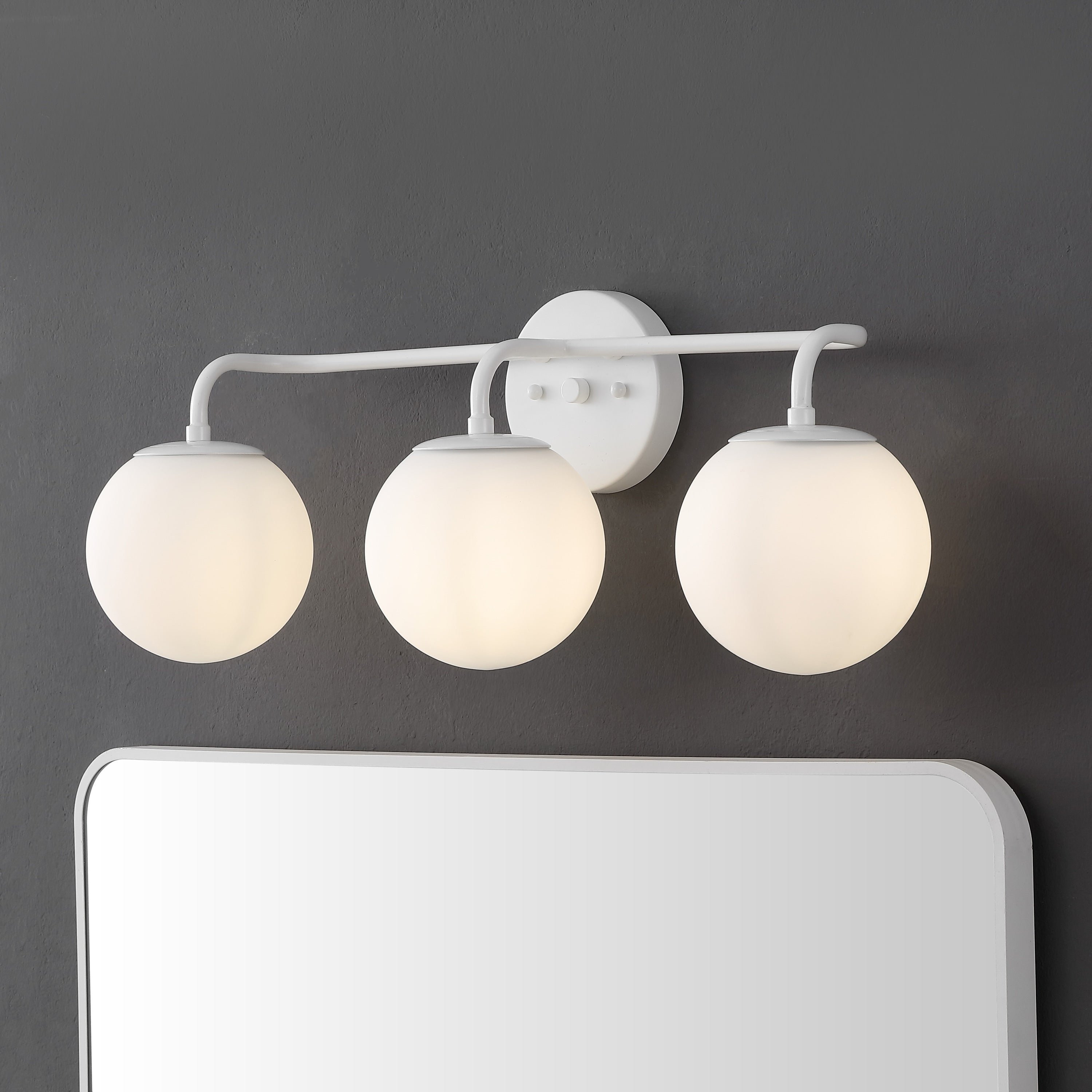 Luminaire de coiffeuse moderne à LED en métal et verre dépoli, par JONATHAN Y
