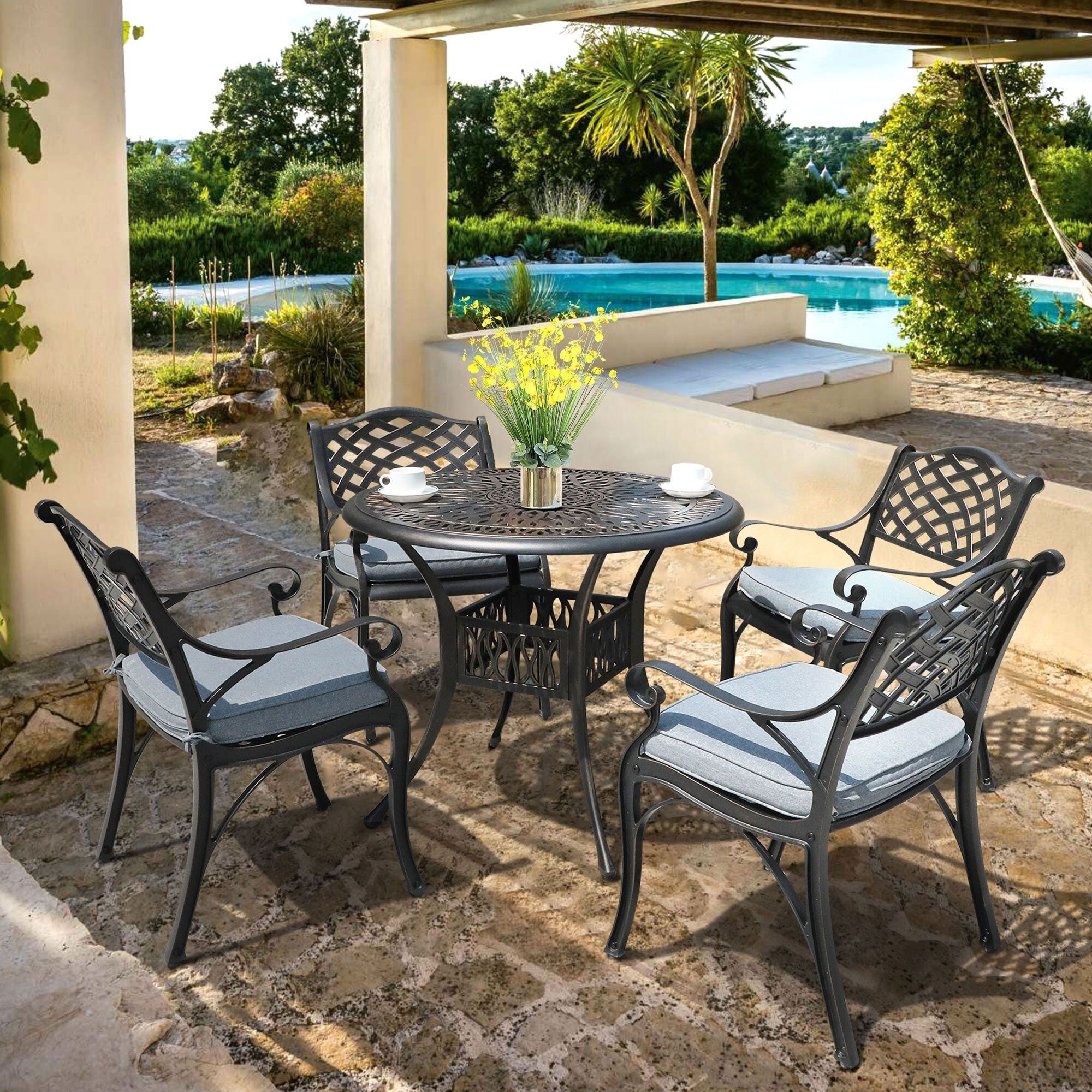 Ensemble de salle à manger d'extérieur 5 pièces en fonte d'aluminium avec trou pour parasol de 5 cm et coussins
