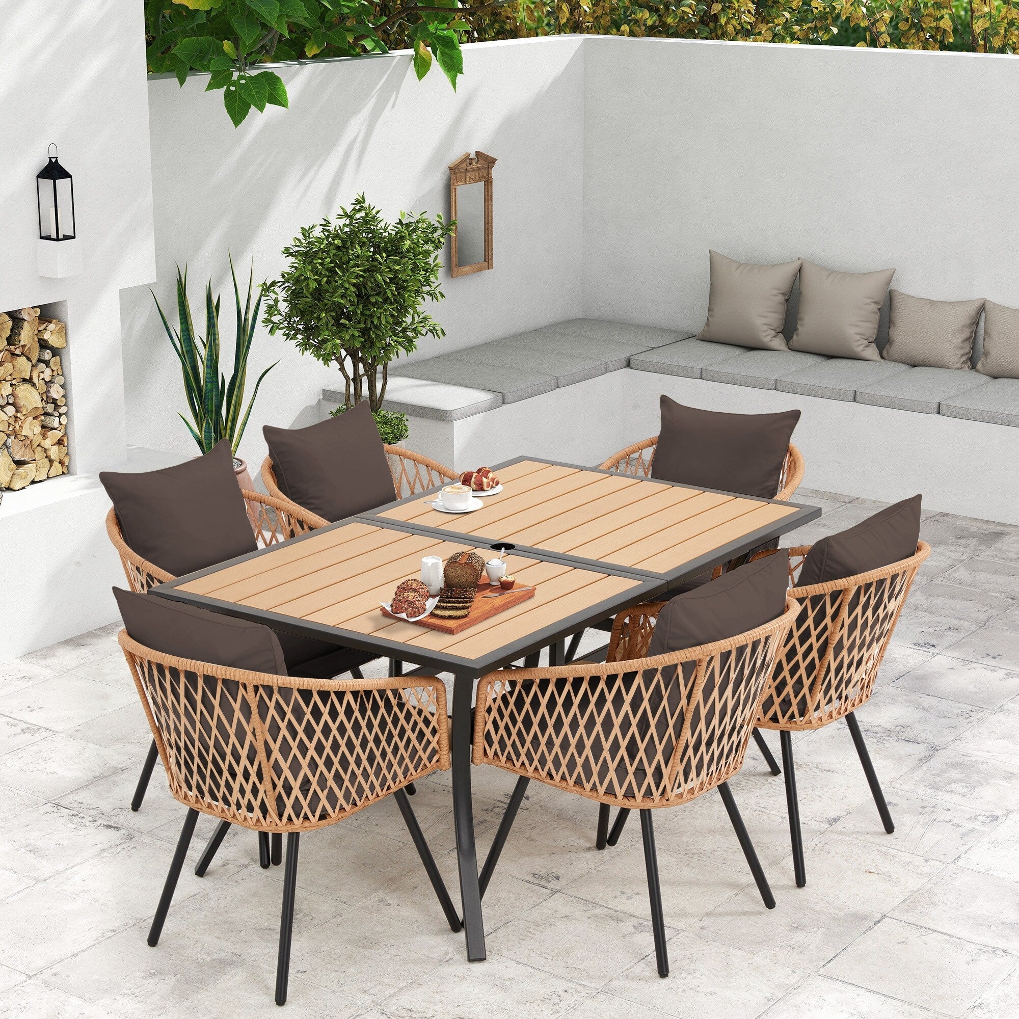 Ensemble de salle à manger d'extérieur en rotin synthétique résistant aux intempéries, plateau en WPC durable, table et chaises d'extérieur avec coussin amovible