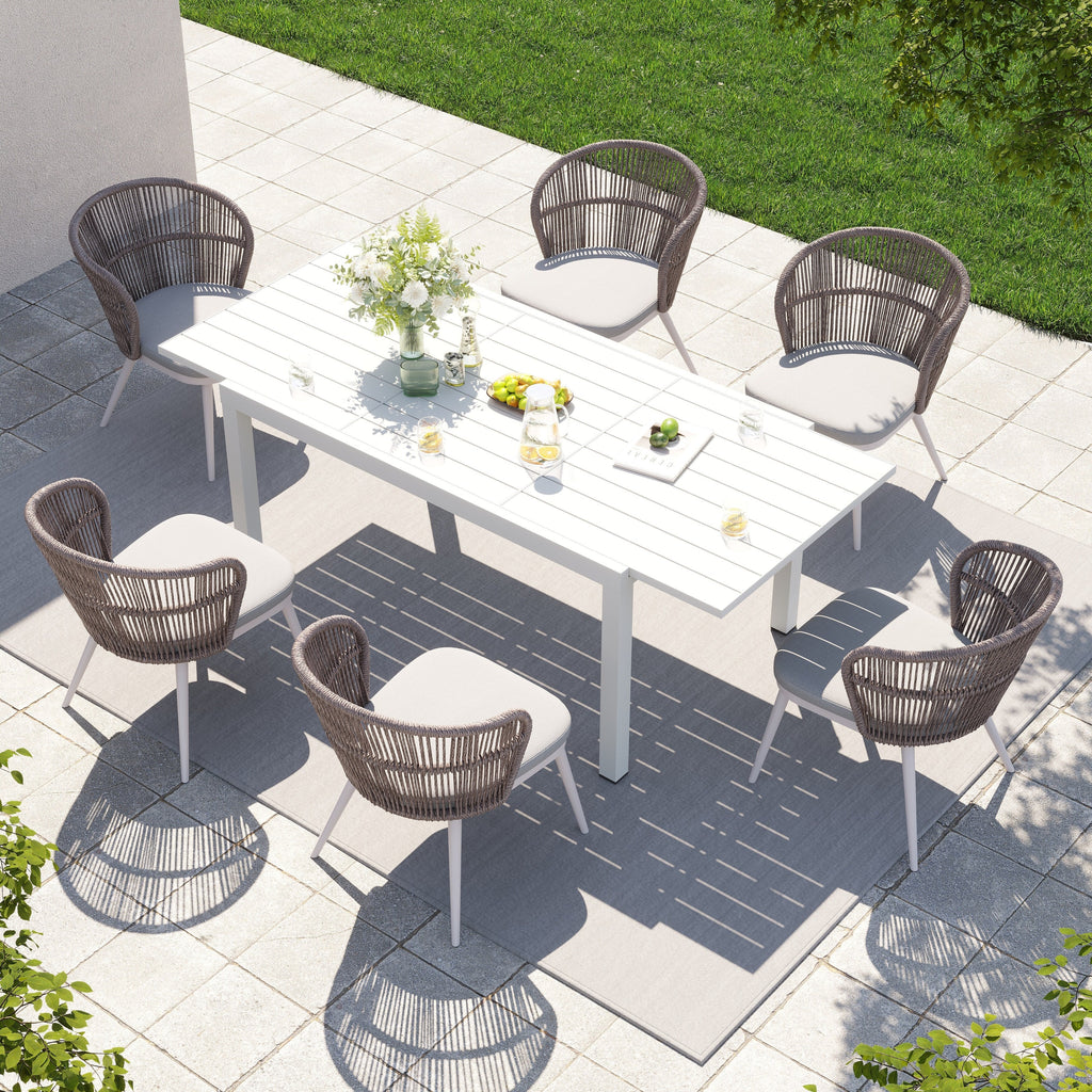 Ensemble de salle à manger d'extérieur avec chaises et table extensible