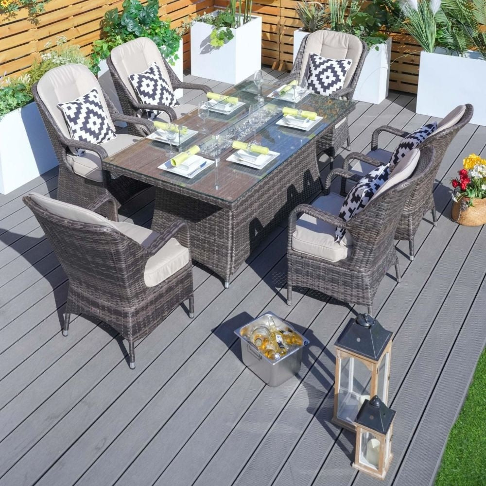 Ensemble de table rectangulaire en osier pour foyer à gaz d'extérieur avec 6 chaises par Moda Furnishings (housse de pluie incluse)
