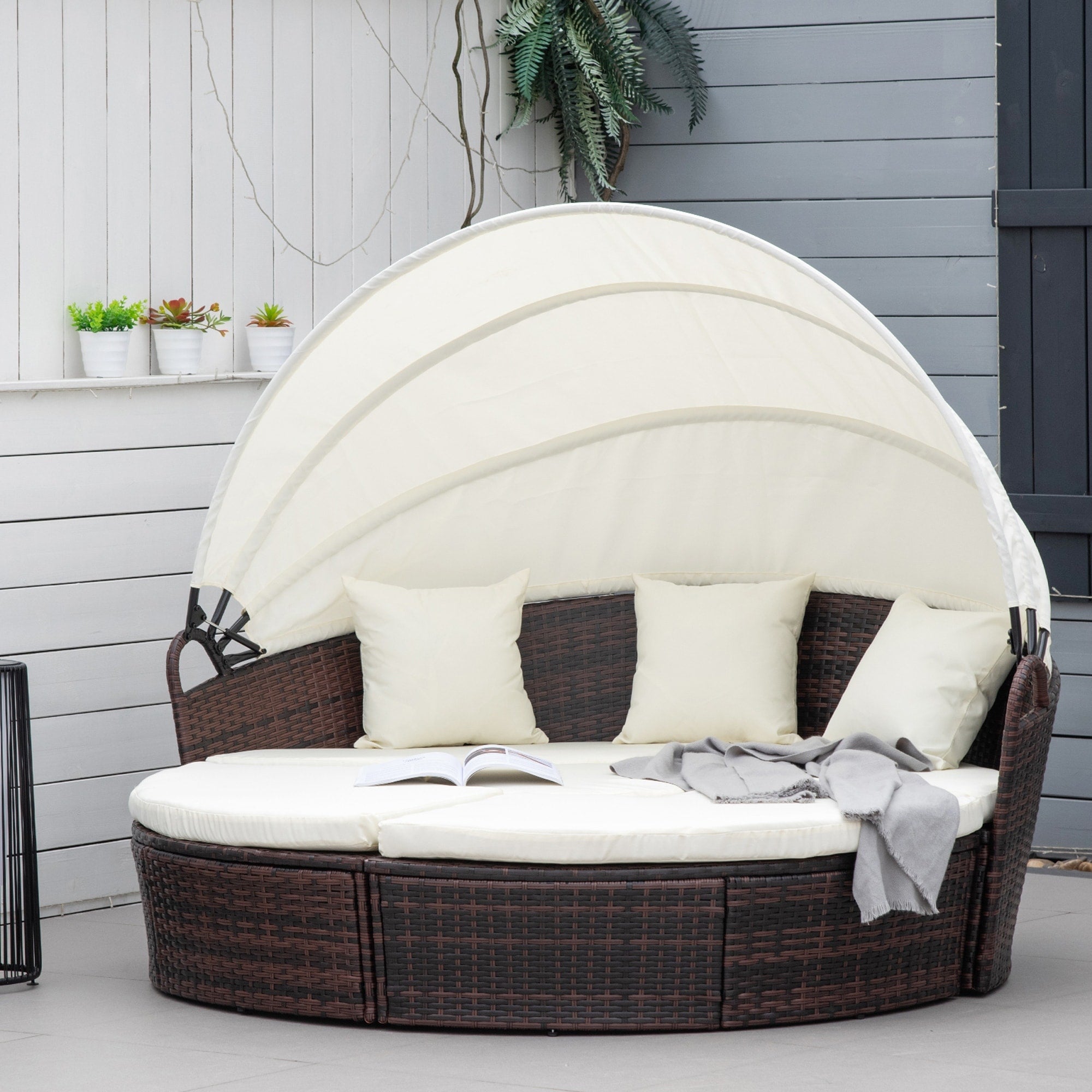 Outsunny Ensemble de 4 chaises longues rondes ou canapés d'extérieur rembourrés en rotin avec pare-soleil