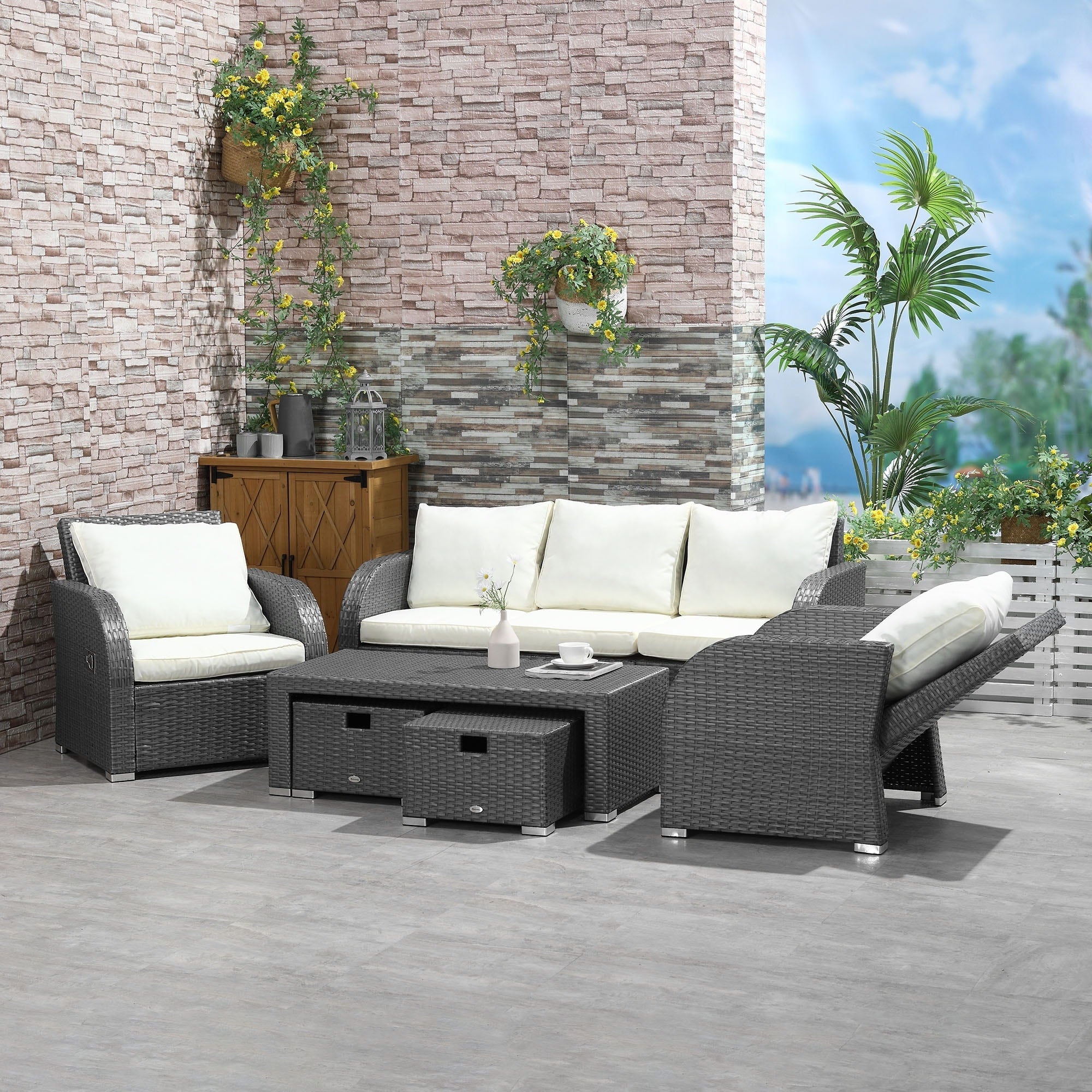 Ensemble de canapés d'extérieur en rotin Outsunny 6 pièces avec canapé 3 places, 2 fauteuils inclinables et 2 repose-pieds ottomans