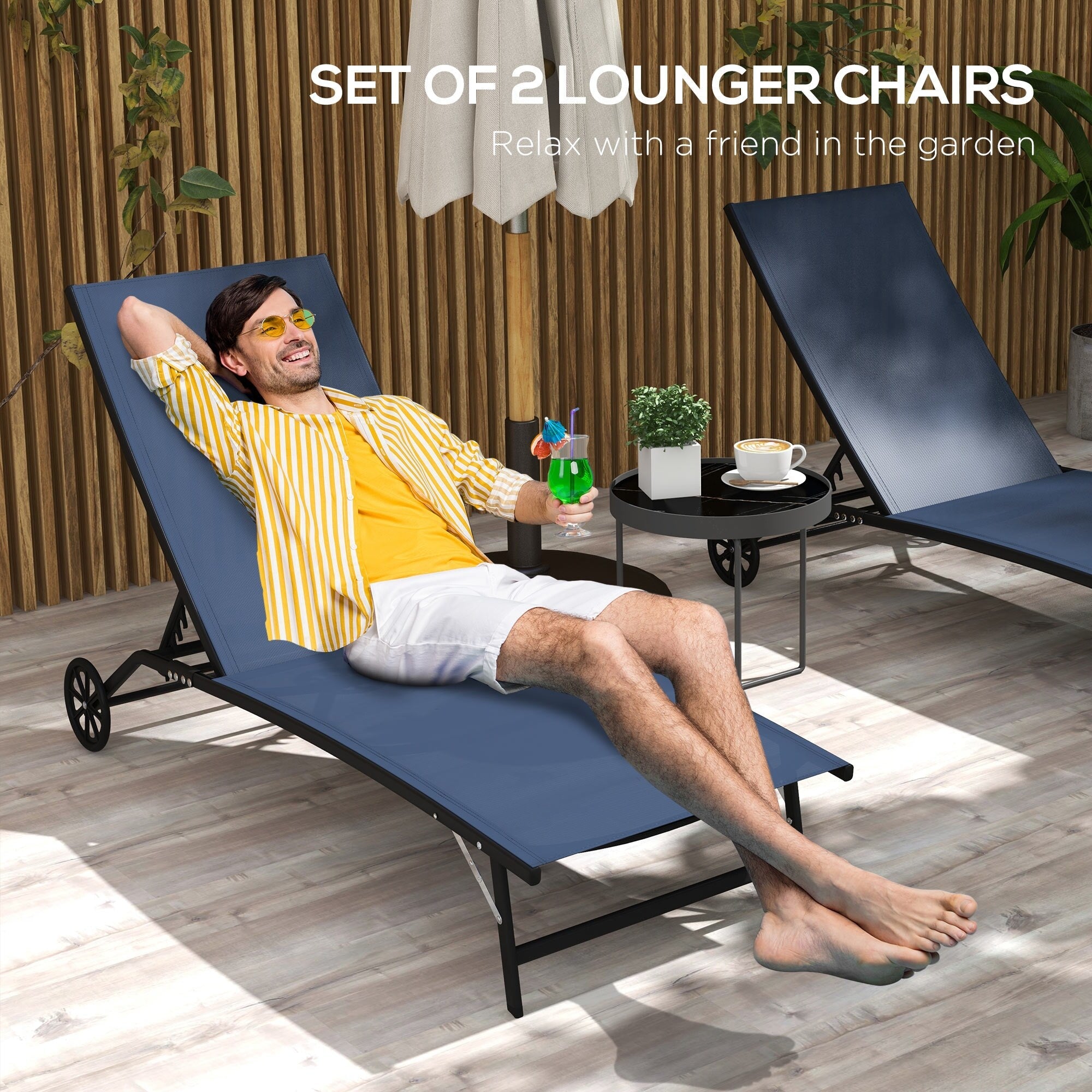Ensemble de 2 chaises longues de patio Outsunny, fauteuil inclinable d'extérieur 2 pièces avec roulettes, dossier réglable sur 5 niveaux
