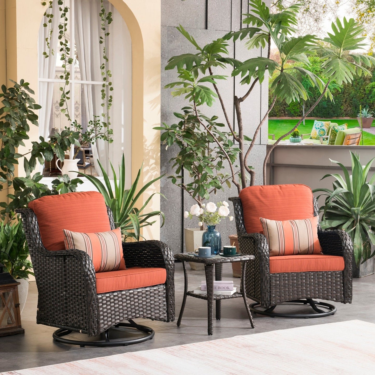 Ensemble de 3 chaises pivotantes en osier pour patio OVIOS