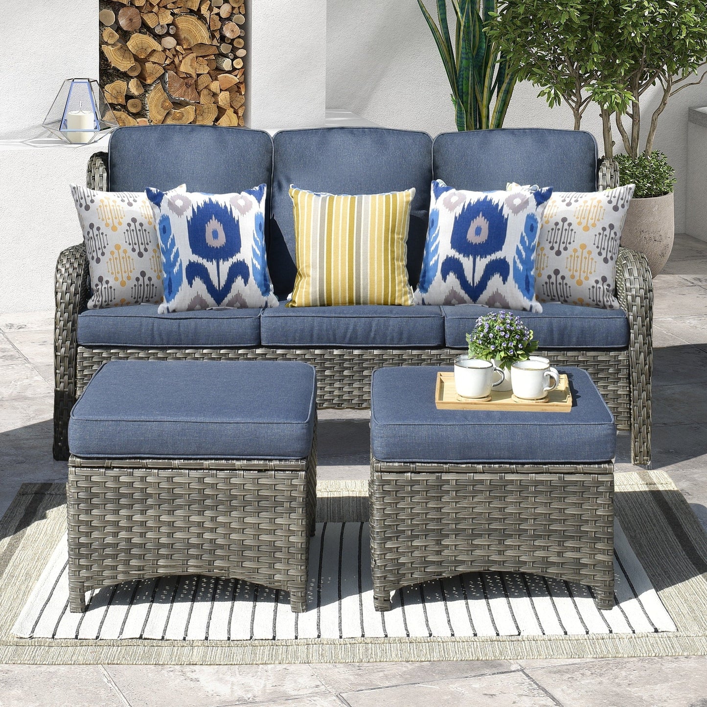 Canapé de patio 3 pièces en osier OVIOS avec poufs