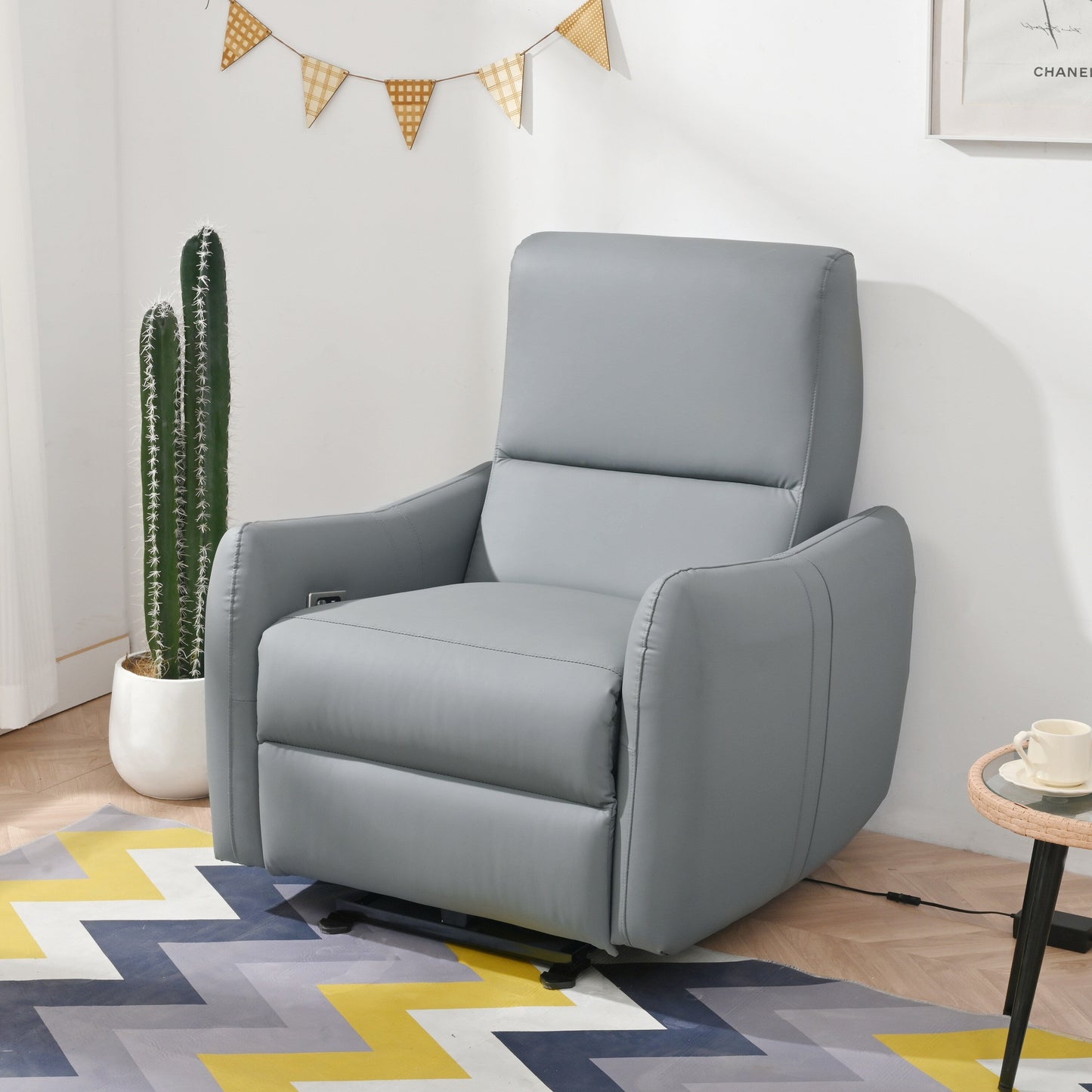 Fauteuil inclinable électrique en cuir PU avec port USB-C et capacité de charge de 150 kg