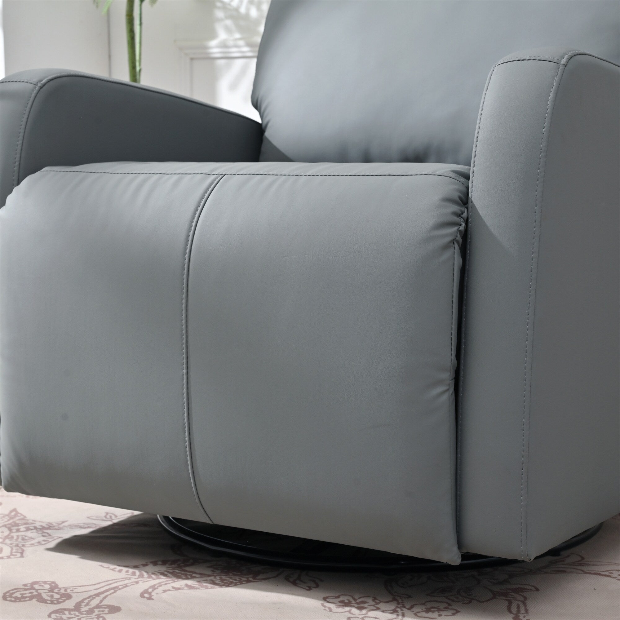 Fauteuil inclinable pivotant en polyuréthane avec rotation à 270°, inclinaison électrique de 95 à 160° et deux ports USB - Capacité de 150 kg