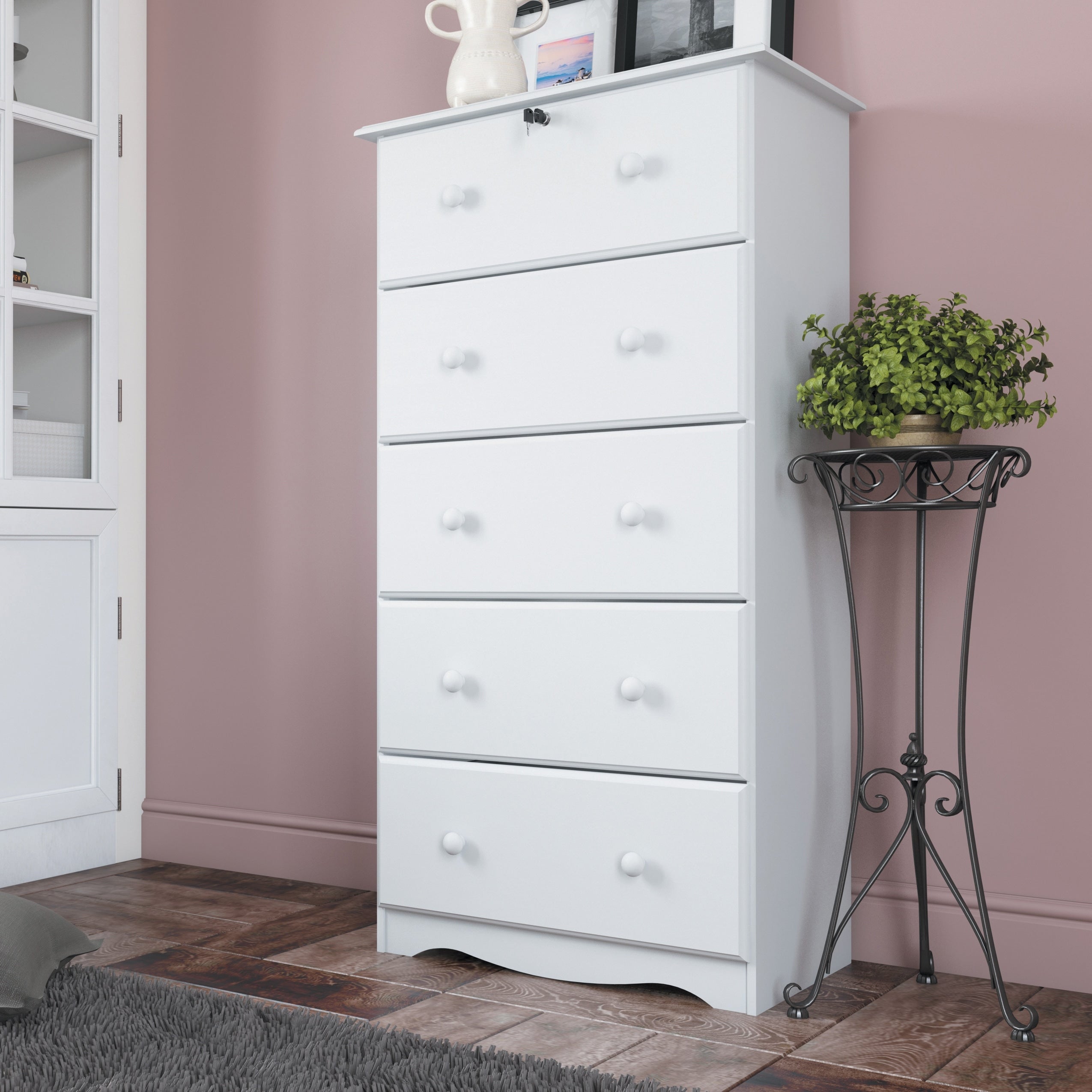 Commode 5 tiroirs géants 100 % bois massif de Palace Imports avec serrure, boutons en métal ou en bois