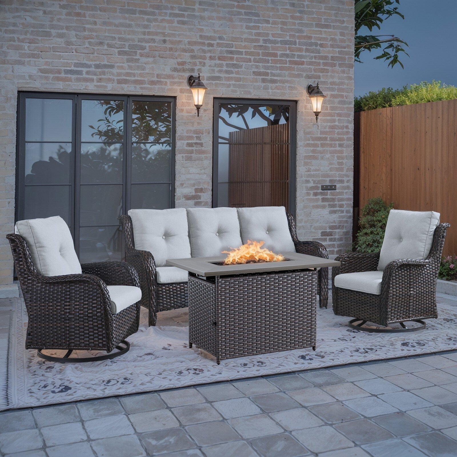 Ensembles de canapés de patio avec table de foyer