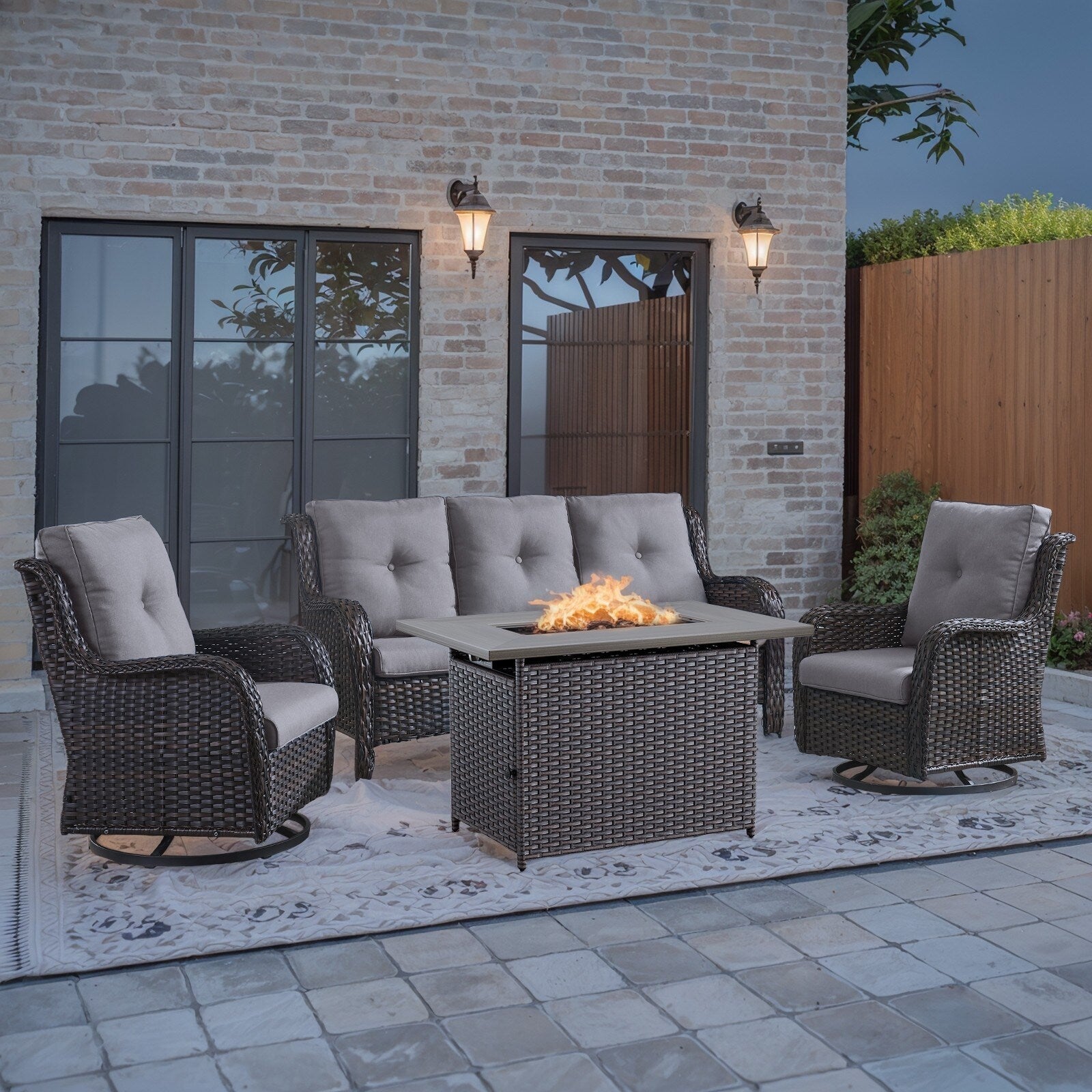 Ensembles de canapés de patio avec table de foyer