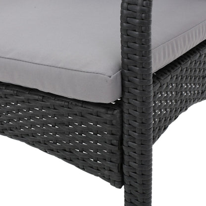 Ensemble de salle à manger d'extérieur Patterson 5 pièces en osier avec coussins par Christopher Knight Home