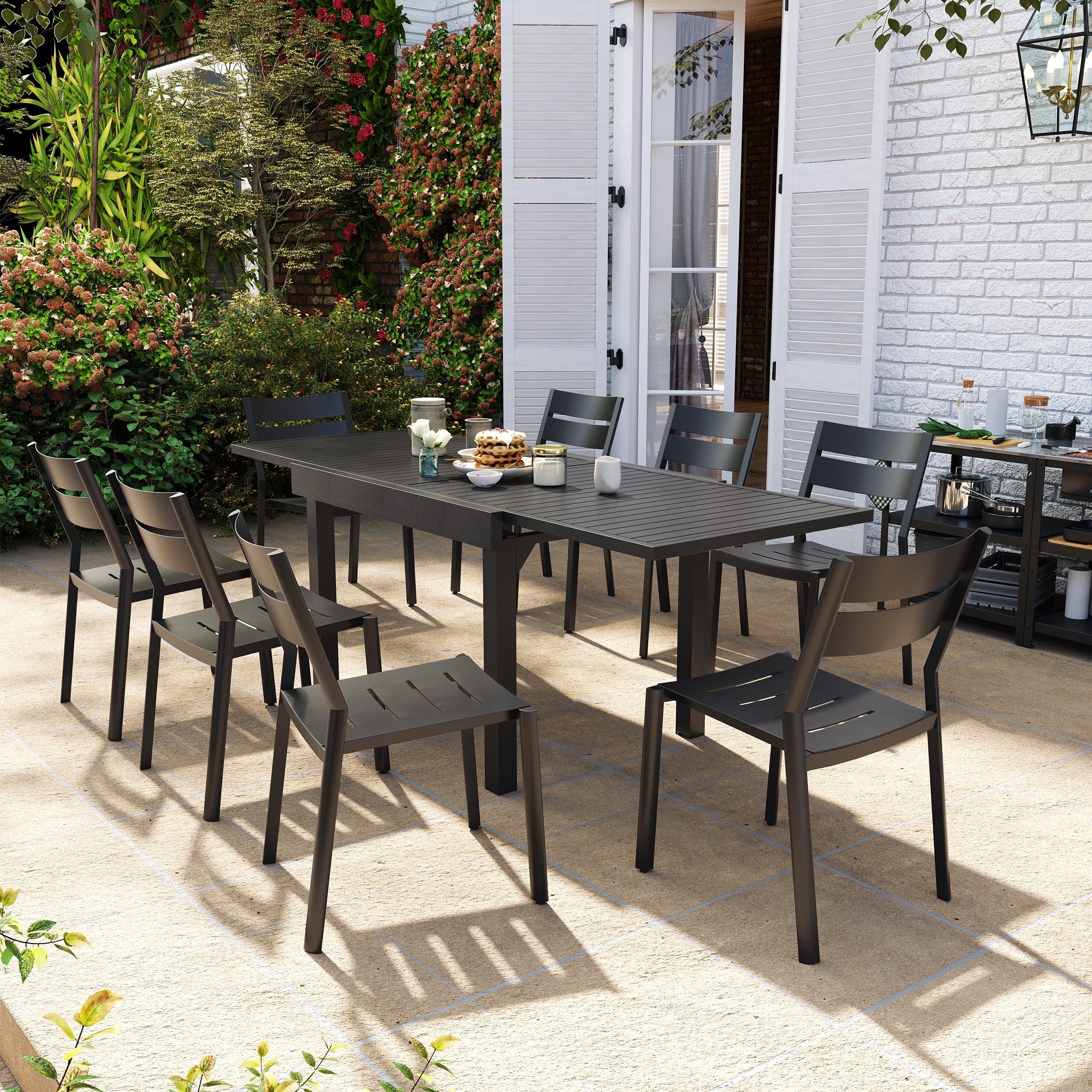 Ensemble de salle à manger d'extérieur en aluminium Pellebant 5/7/9 pièces avec table extensible et chaises empilables