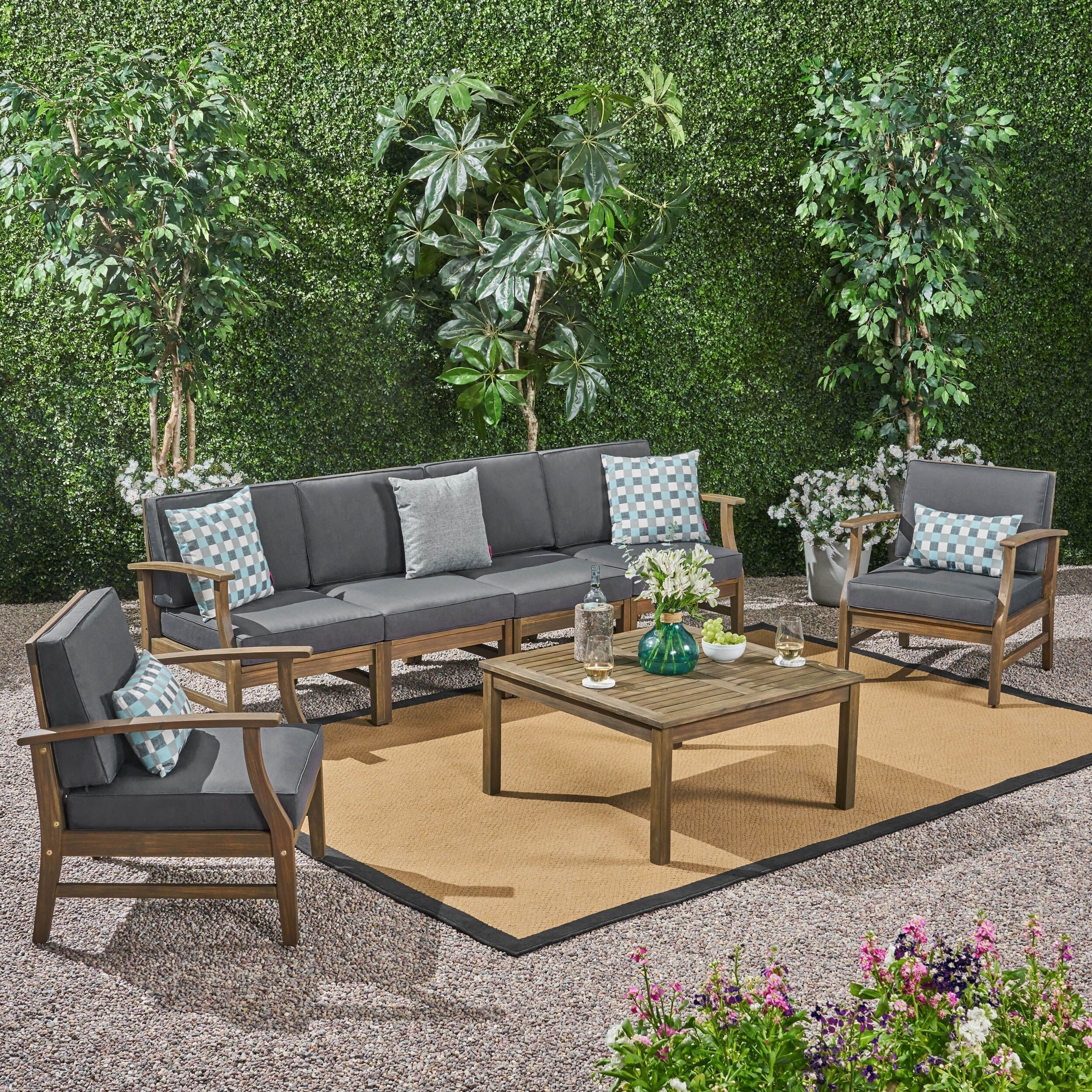 Ensemble de salon de jardin Perla en bois d'acacia, 7 pièces, par Christopher Knight Home