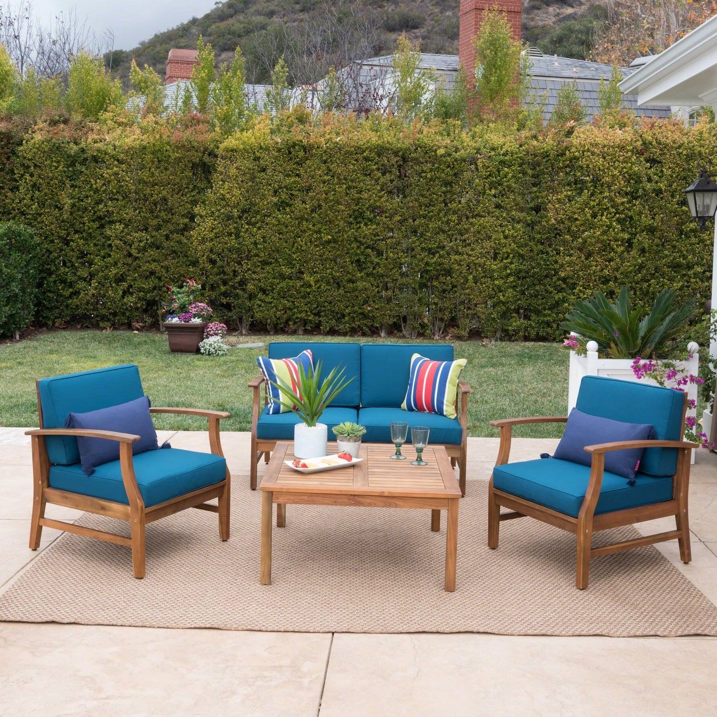 Ensemble de salon Perla Acacia 5 pièces avec coussins par Christopher Knight Home
