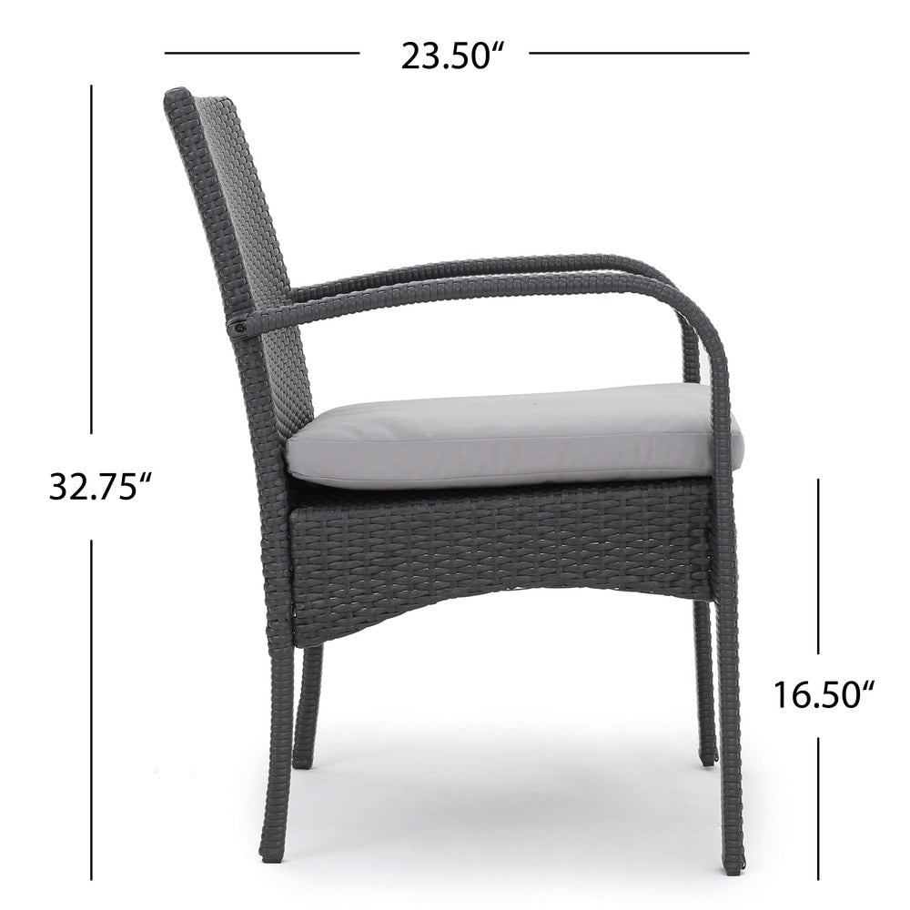 Ensemble bistrot d'extérieur Peterson 3 pièces en osier avec coussins par Christopher Knight Home