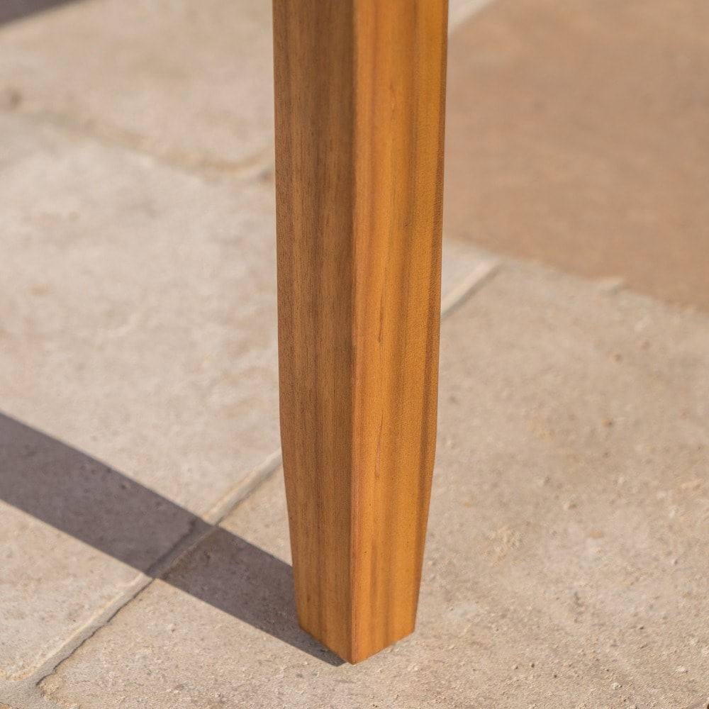 Ensemble causeuse et table d'extérieur Peyton en bois d'acacia avec coussins par Christopher Knight Home