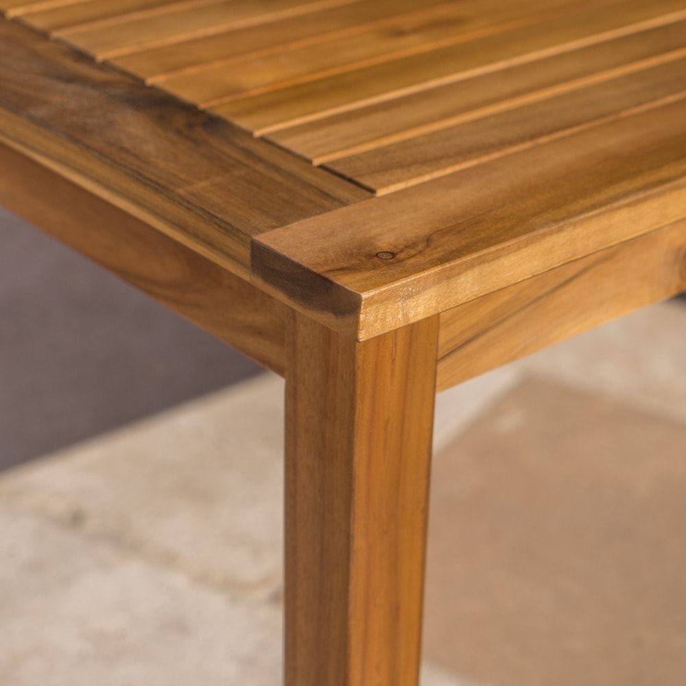 Ensemble causeuse et table d'extérieur Peyton en bois d'acacia avec coussins par Christopher Knight Home