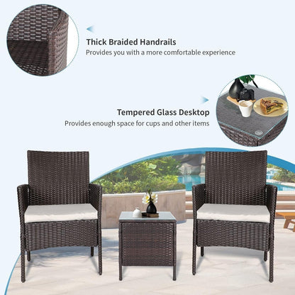 Ensemble de bistrot d'extérieur 3 pièces en osier rembourré Pheap par Havenside Home