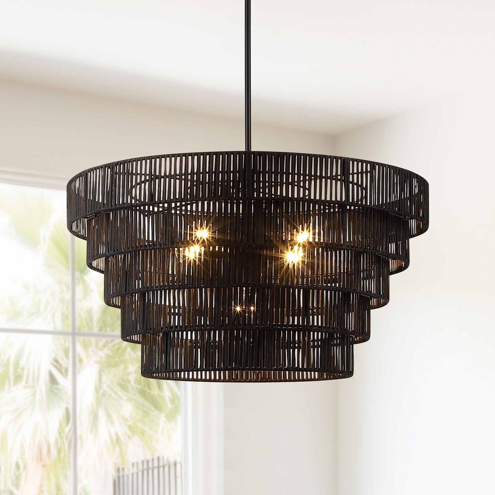 Lustre bohème moderne Piersan à 5 lumières avec abat-jour en rotin à plusieurs niveaux – 26 po de largeur