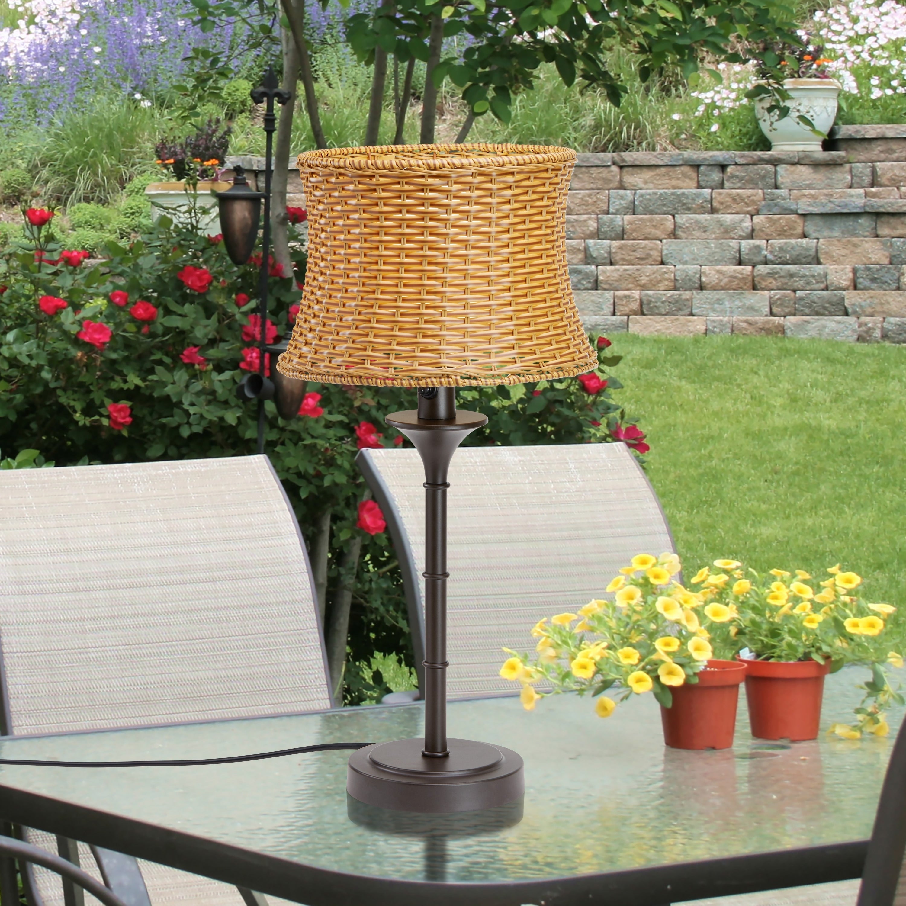 Lampe de table d'extérieur Pocologan Tan 25,25 pouces par Havenside Home - 12,5 L x 12,5 l x 25,25 H