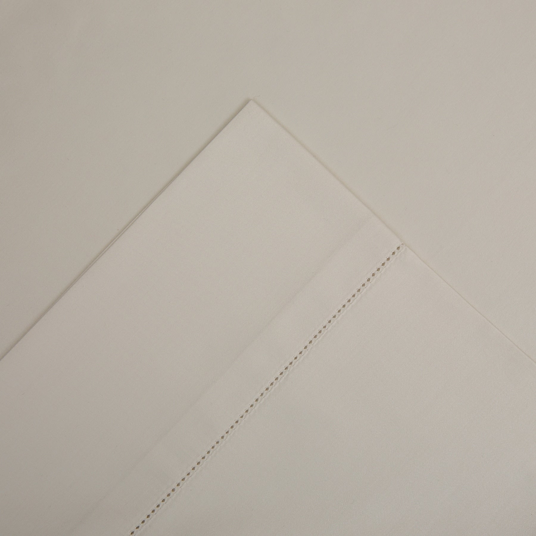 Parure de draps surdimensionnée Pointehaven en coton doux à fibres longues 525 fils