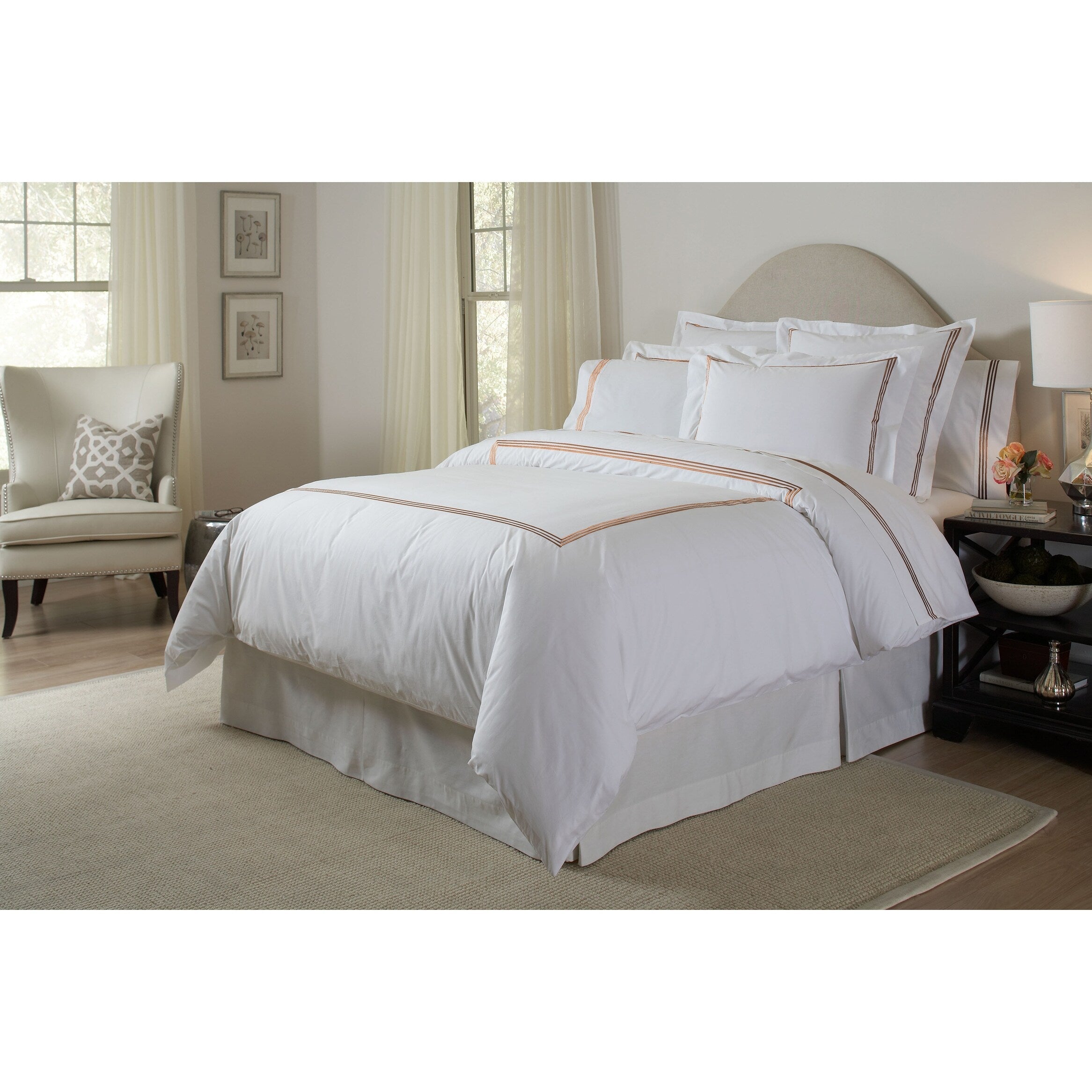 Ensemble de draps rafraîchissants surdimensionnés en percale de coton brodée à longues fibres Pointehaven, 4 pièces