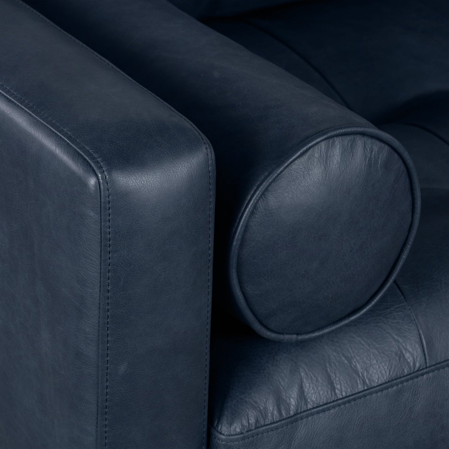 Canapé d'appartement Poly &amp; Bark Napa 72 - Cuir italien véritable pleine fleur