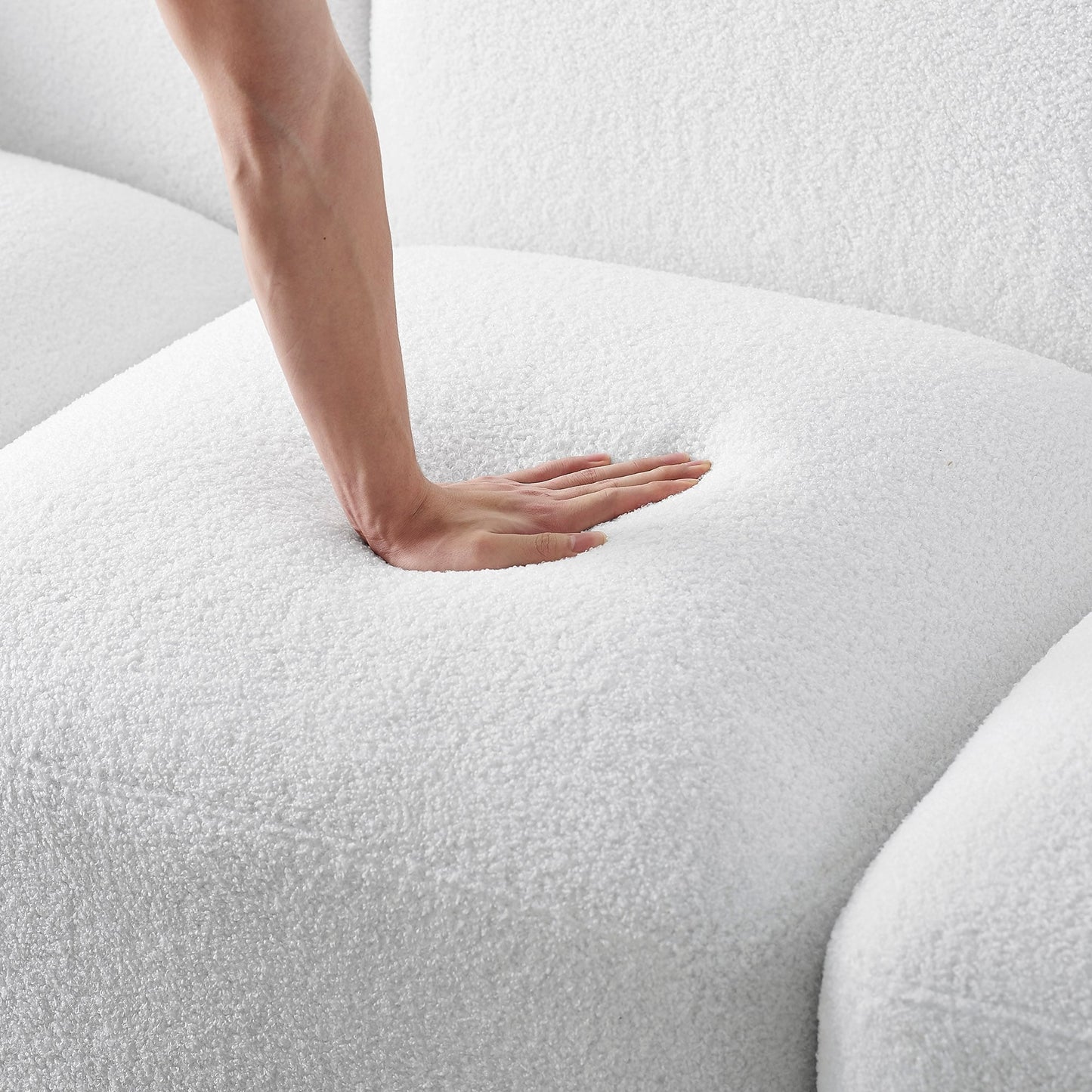 Canapé modulable en polyester avec cadre en bois massif et pieds en plastique noir pour salon