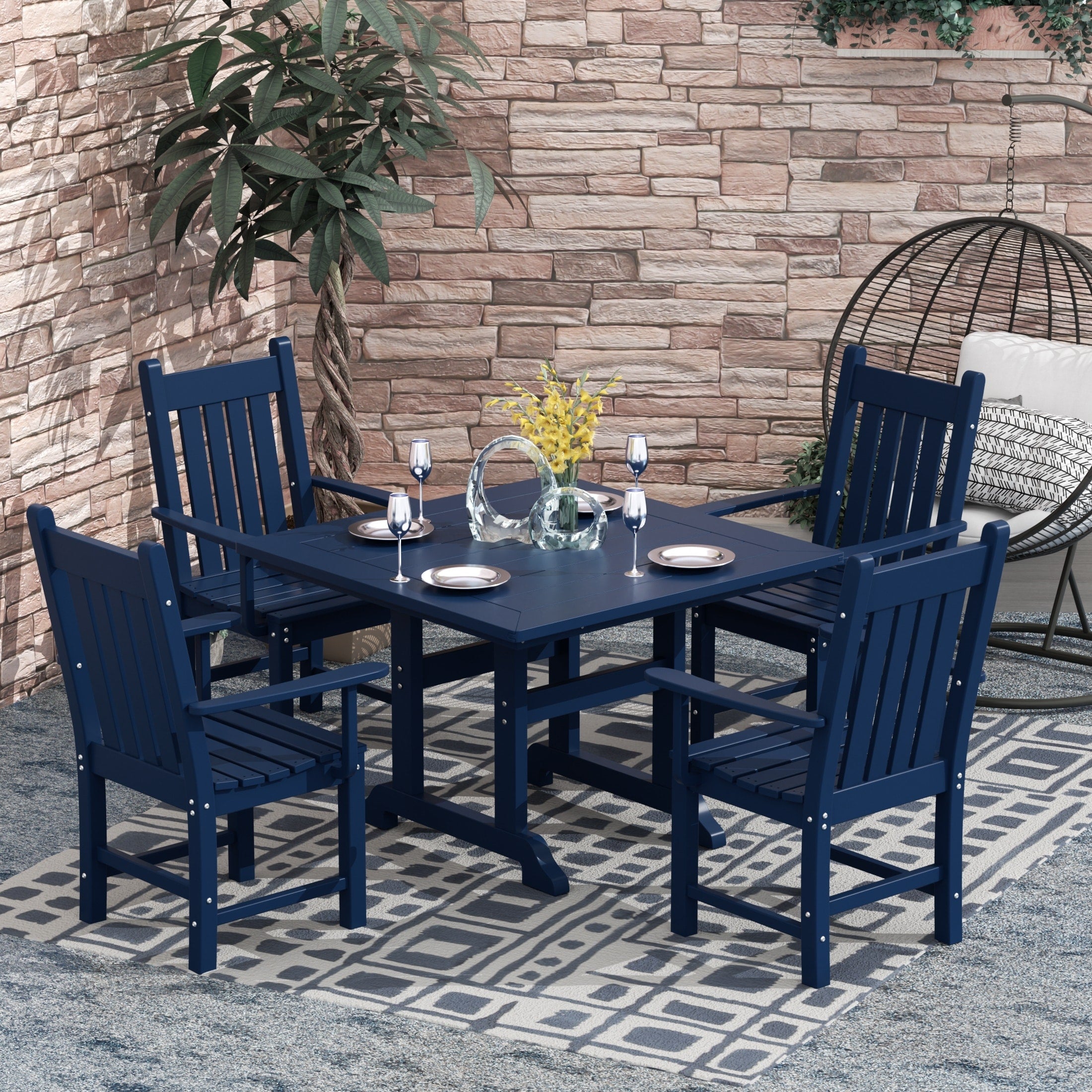 Ensemble de salle à manger d'extérieur Polytrends Laguna en PEHD, toutes saisons, avec table carrée et fauteuils (ensemble de 5 pièces)