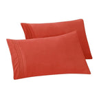 Taies d'oreiller Porch &amp; Den Briggs résistantes aux plis et à la décoloration (lot de 2)