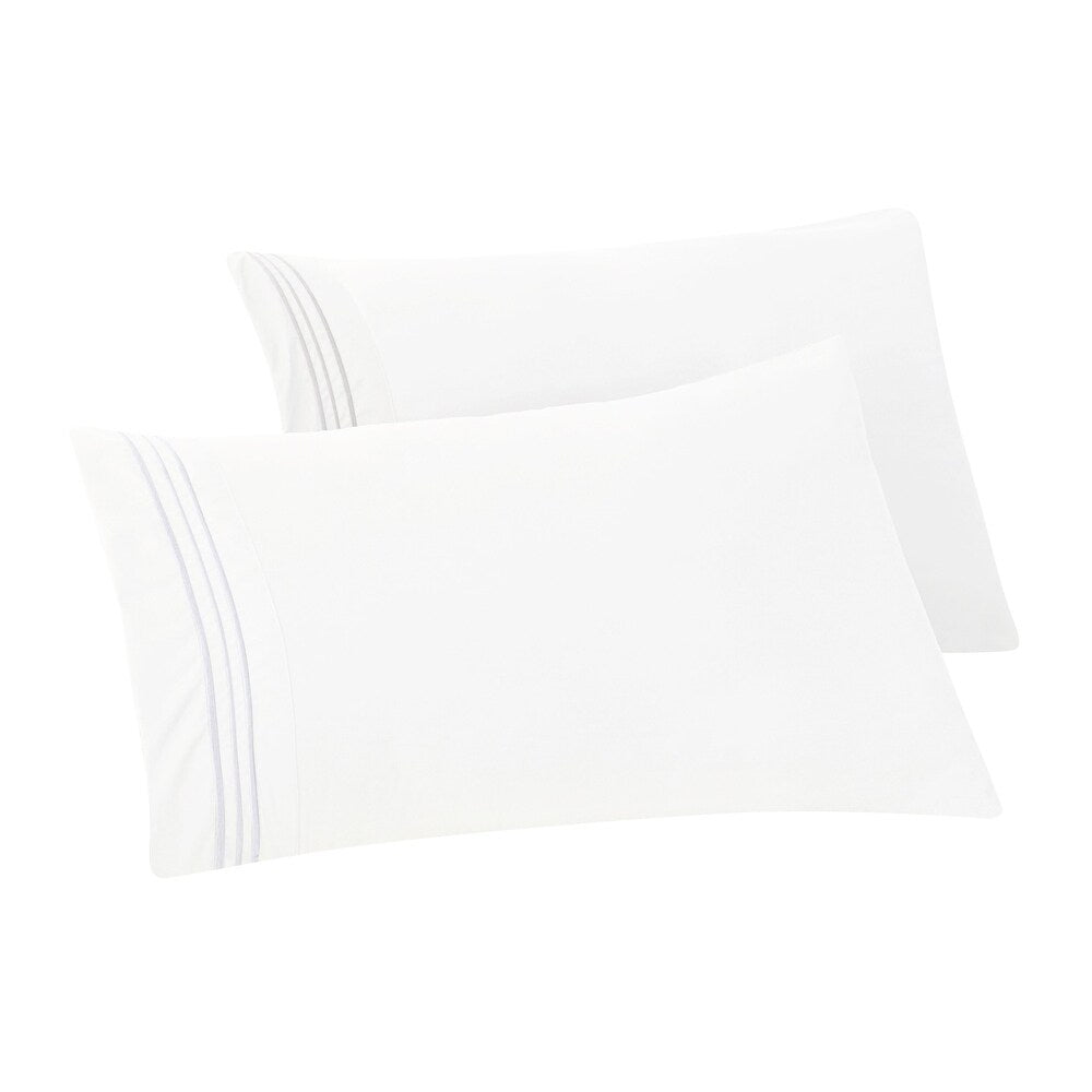 Taies d'oreiller Porch &amp; Den Briggs résistantes aux plis et à la décoloration (lot de 2)