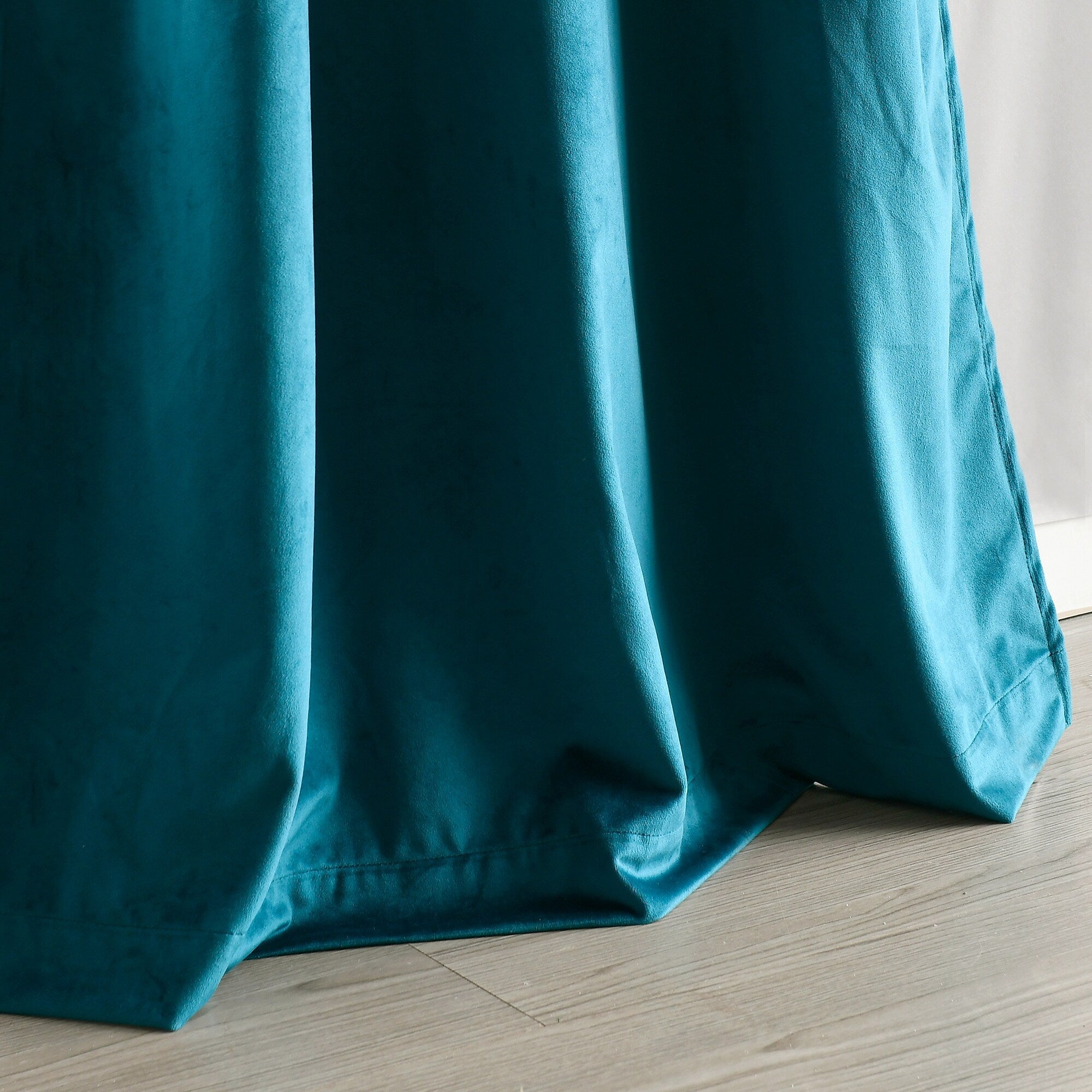 Ensemble de rideaux occultants en velours uni Porch &amp; Den Lapeyrous