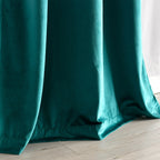 Ensemble de rideaux occultants en velours uni Porch &amp; Den Lapeyrous