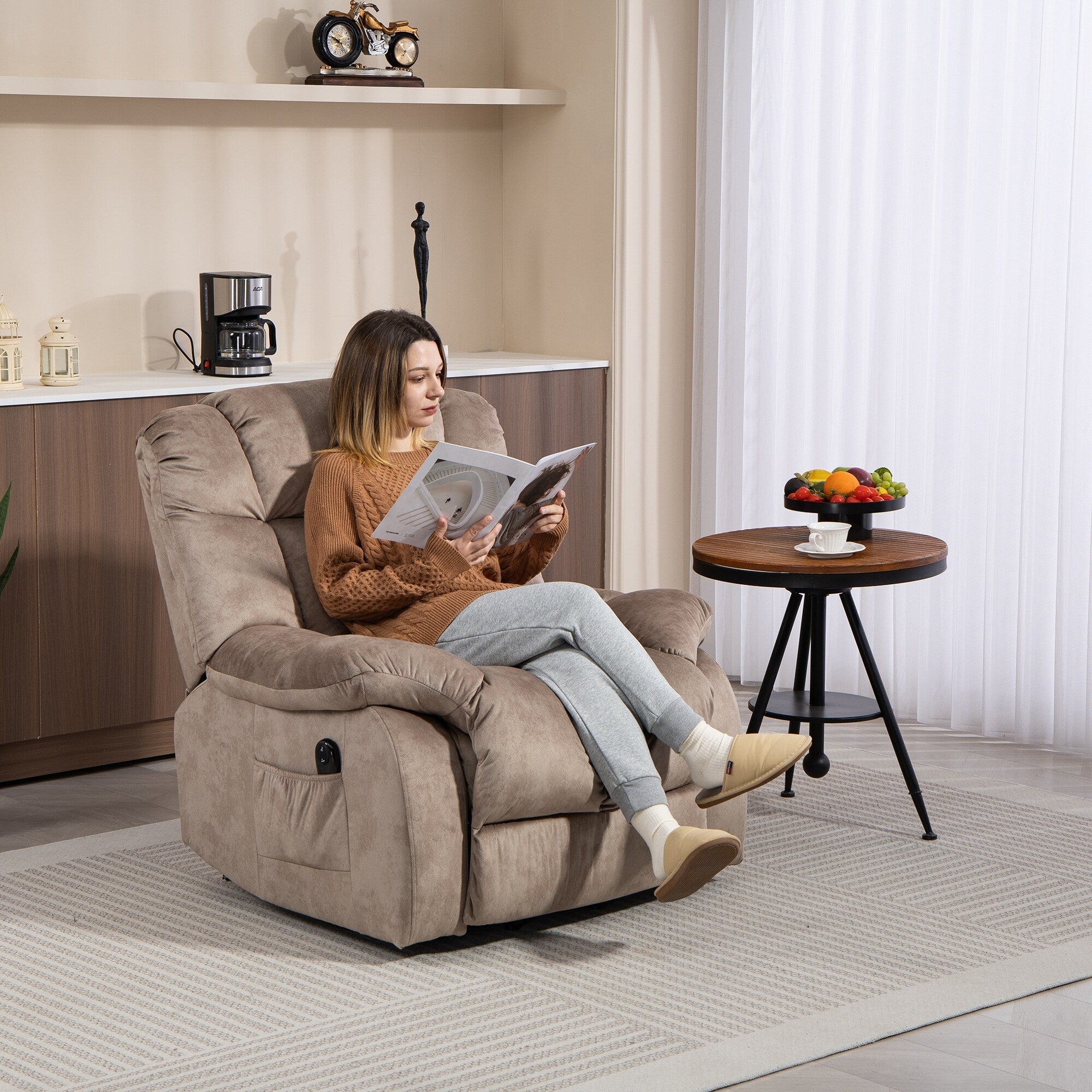 Fauteuil inclinable électrique pour personnes âgées : fauteuil inclinable robuste avec mécanisme de mouvement de sécurité et rembourrage confortable