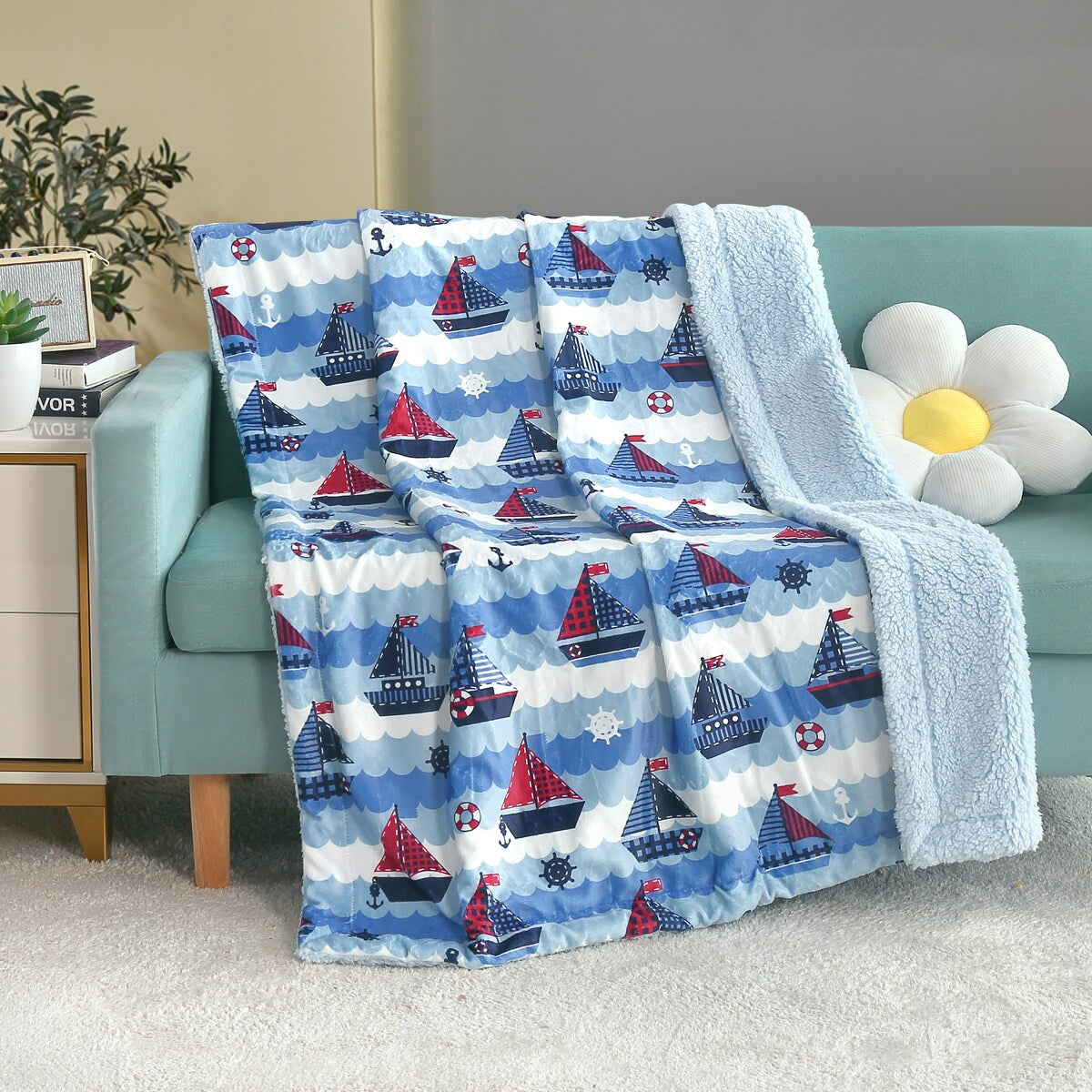 Couverture en flanelle polaire imprimée Sherpa pour enfants, 40 x 50 pouces, motif bateau à voile nautique, base blanche