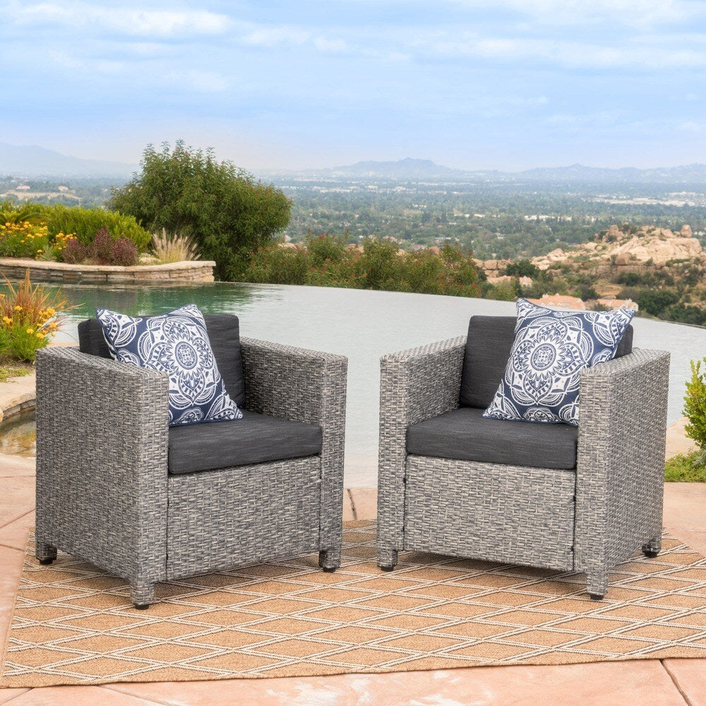 Fauteuil club d'extérieur Puerta en osier avec coussins (lot de 2) par Christopher Knight Home