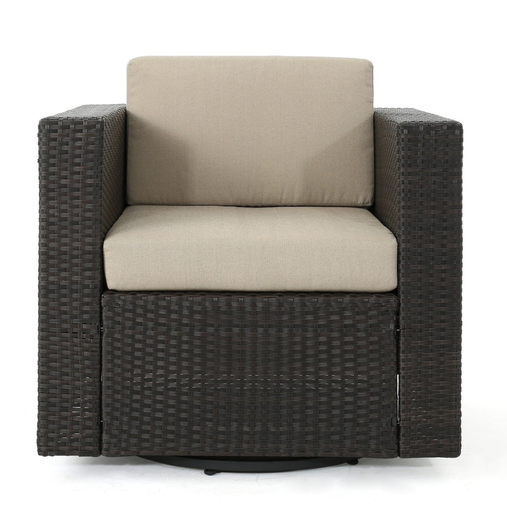 Fauteuil club pivotant d'extérieur en osier Puerta par Christopher Knight Home