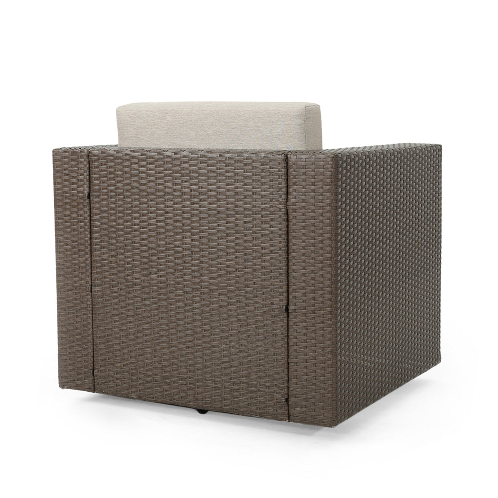 Fauteuil club pivotant d'extérieur en osier Puerta par Christopher Knight Home