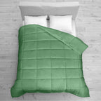 Couette Royale King - Couette toutes saisons en duvet synthétique - Couette matelassée légère (King, bleu marine)