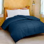 Couette Royale King - Couette toutes saisons en duvet synthétique - Couette matelassée légère (King, bleu marine)