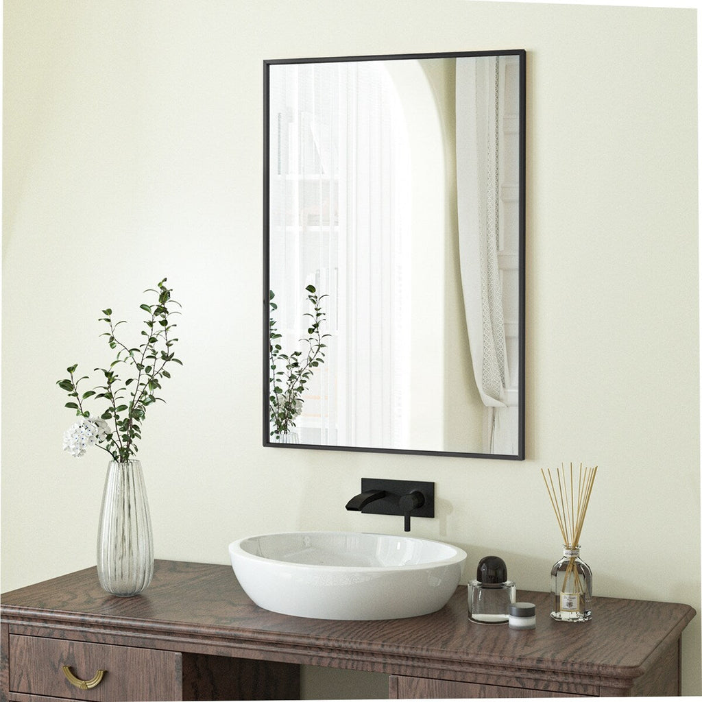 Miroir mural de salle de bain rectangulaire classique avec cadre en métal