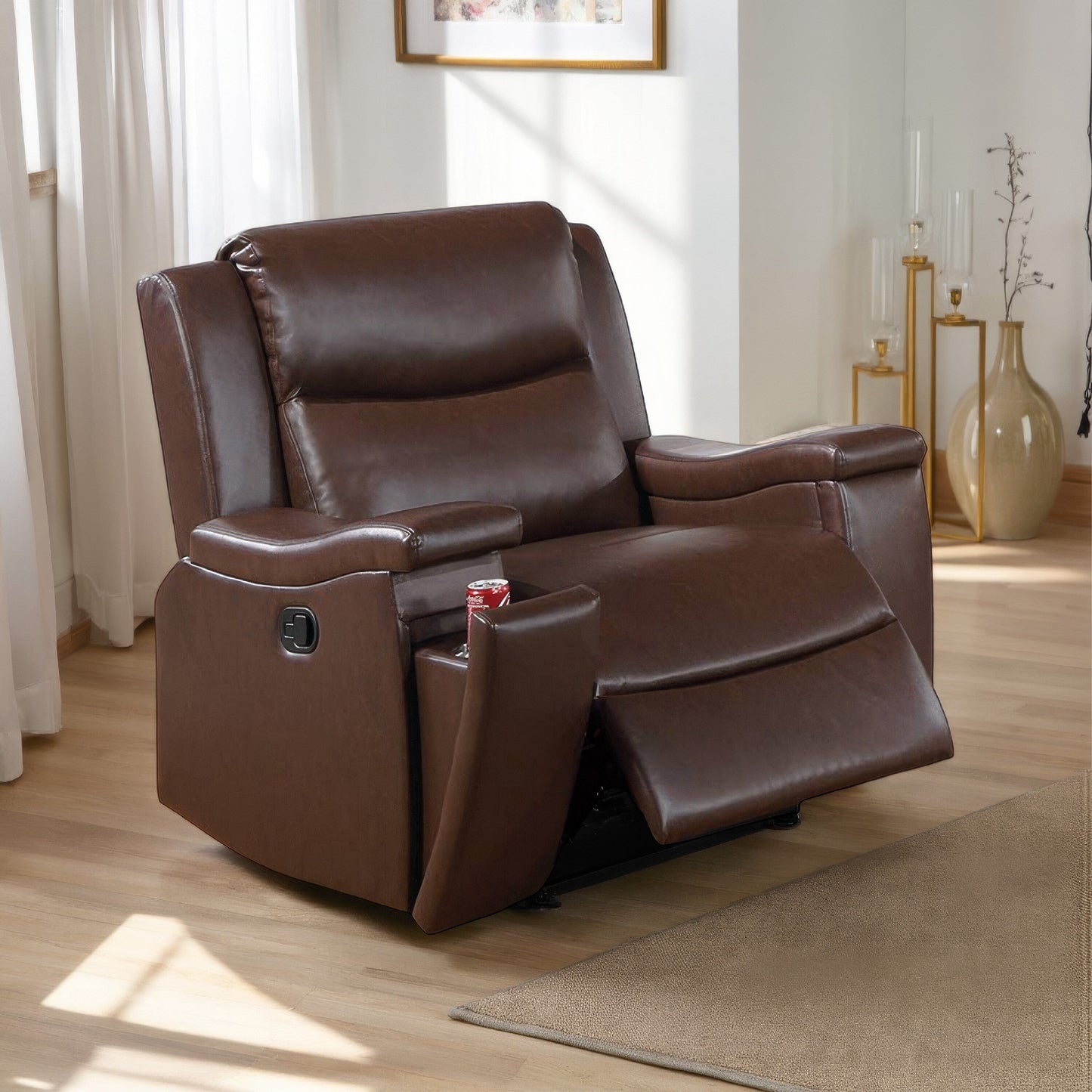 Fauteuil inclinable manuel Renna avec porte-gobelet, similicuir marron camel