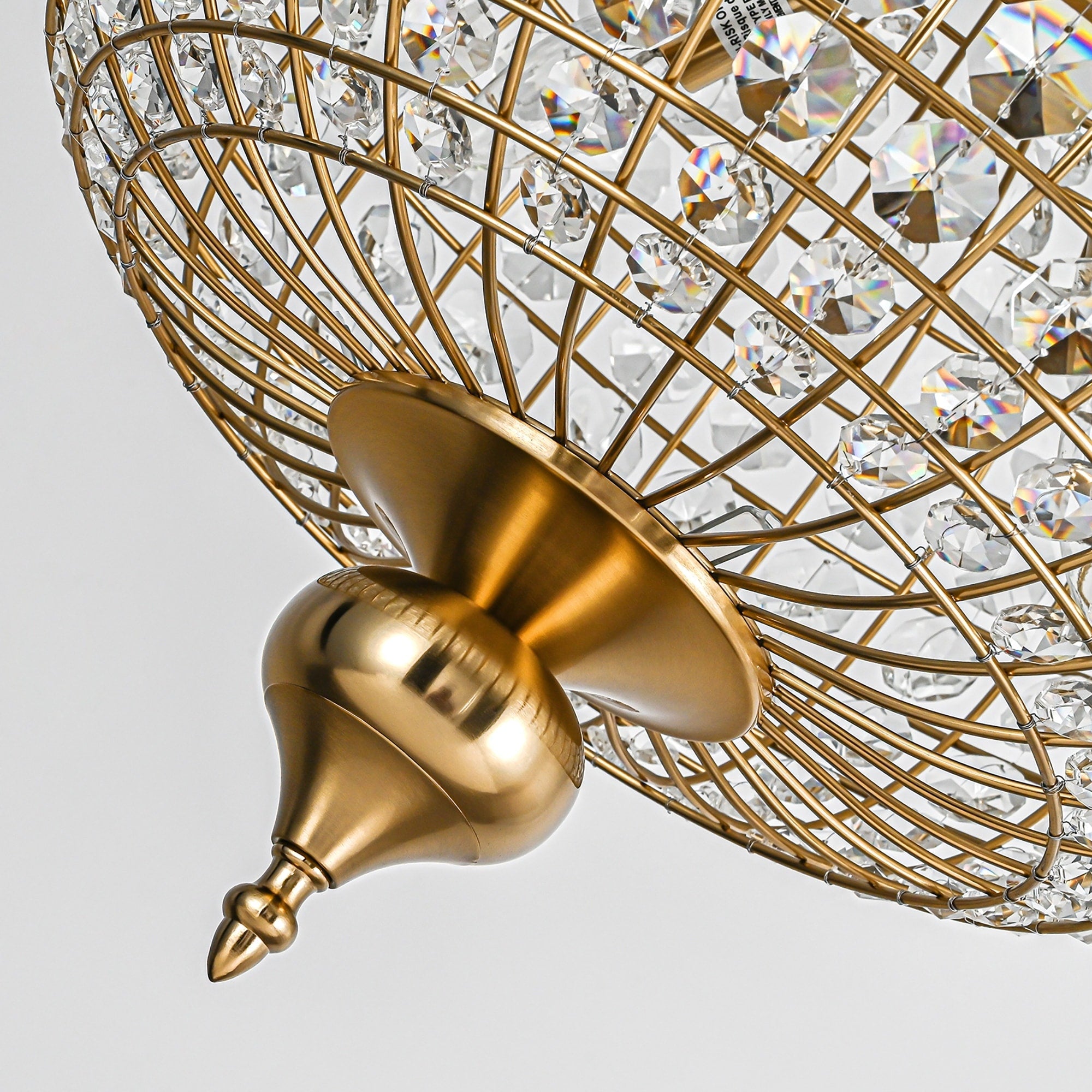 Lustre rétro français à 4 ou 5 lumières en laiton antique avec globe en cristal et suspension pour îlot de cuisine