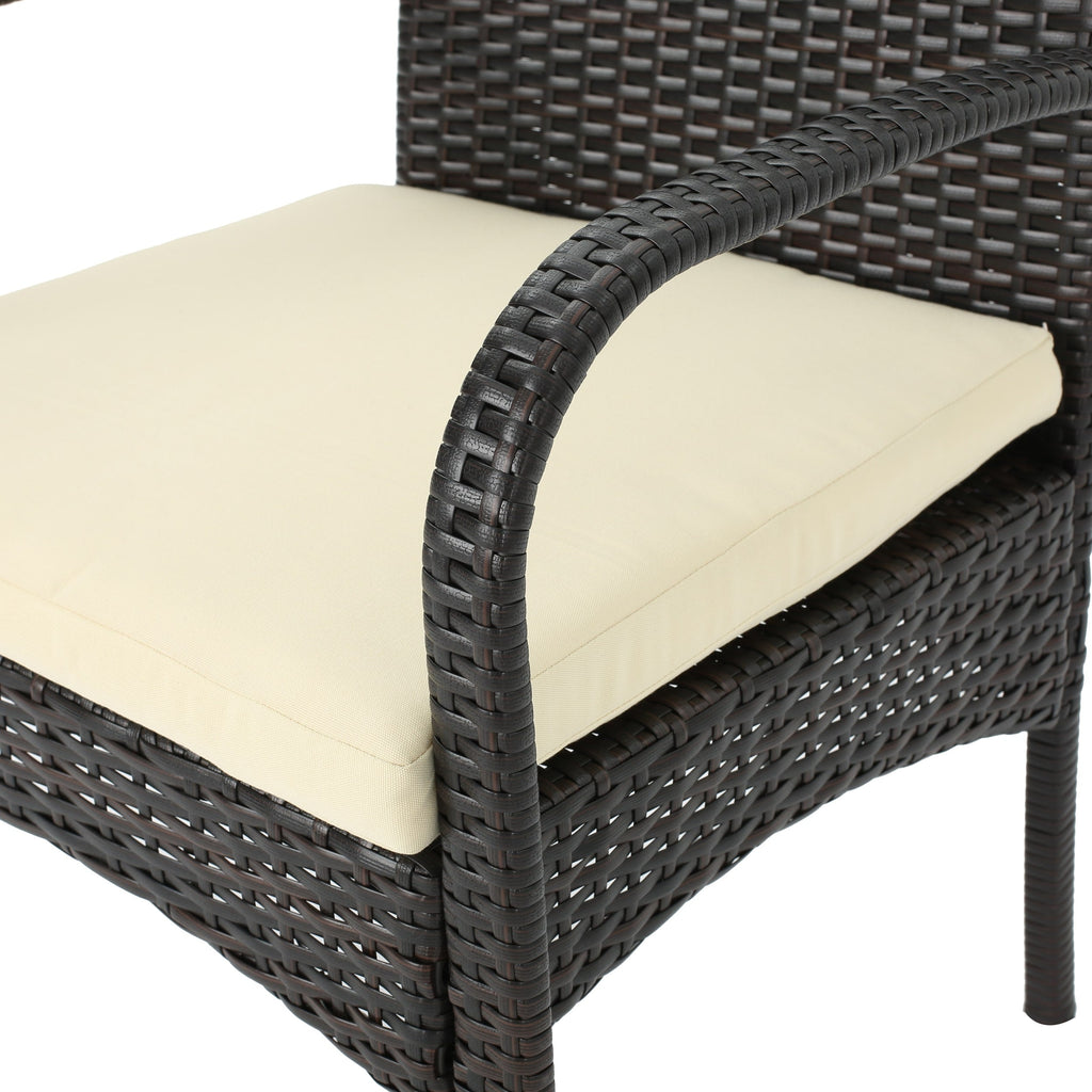 Ensemble bistrot d'extérieur Ridley 3 pièces en osier avec coussins par Christopher Knight Home - N/A