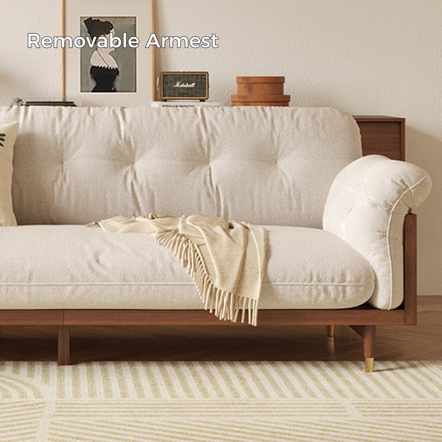 Canapé rectangulaire 3 places Romision en lin beige avec accoudoirs évasés