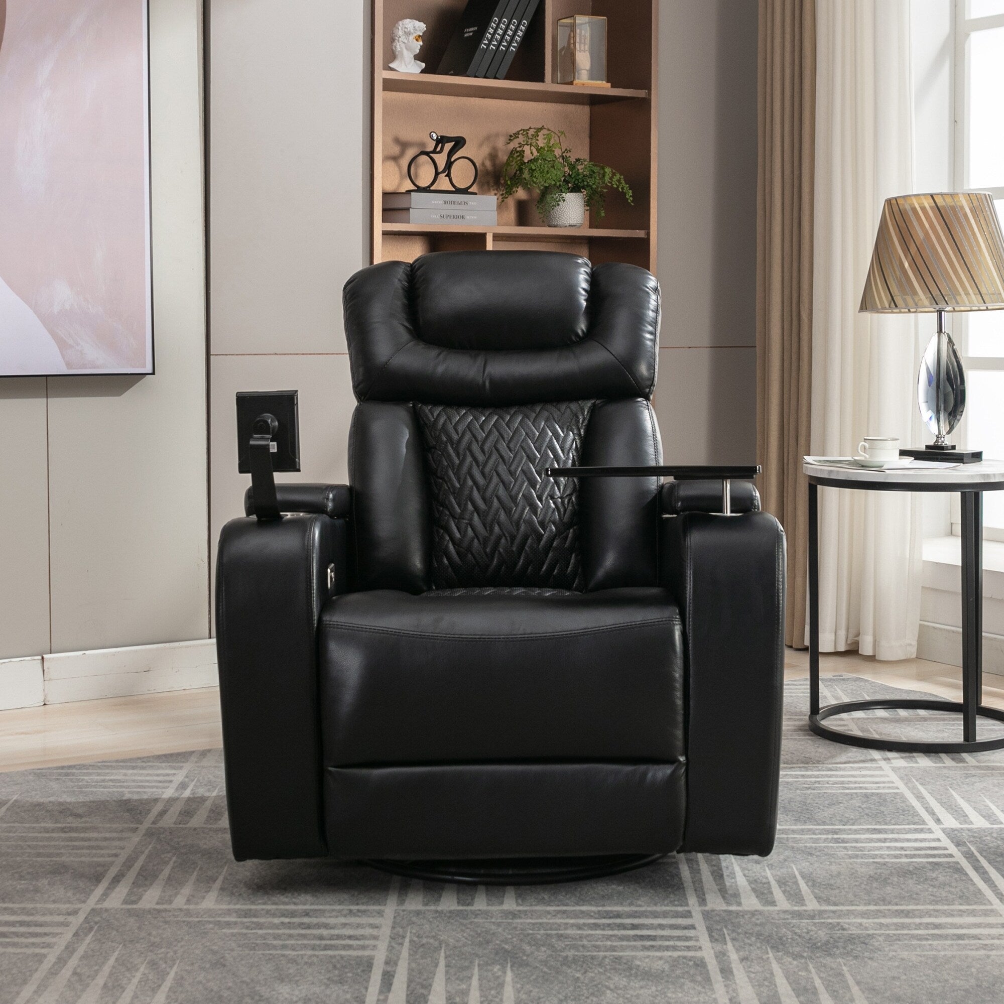 Fauteuil inclinable électrique pivotant à 270° en cuir PU avec support de dossier, tablette, support de téléphone, port USB et rangement dissimulé pour les accoudoirs.