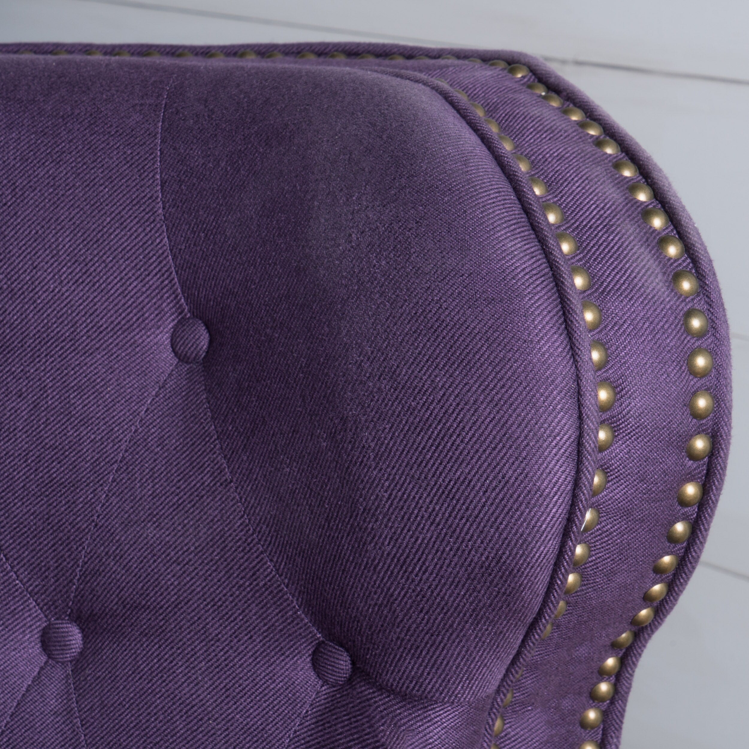 Fauteuil inclinable à dossier relevable avec accoudoirs roulés de Roomfitters, profitez d'un confort cocooning