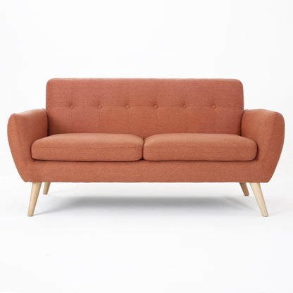 Charmant canapé causeuse compact Roomfitters avec dossier capitonné et coutures gaufrées pour petits espaces, recouvert de tissu doux