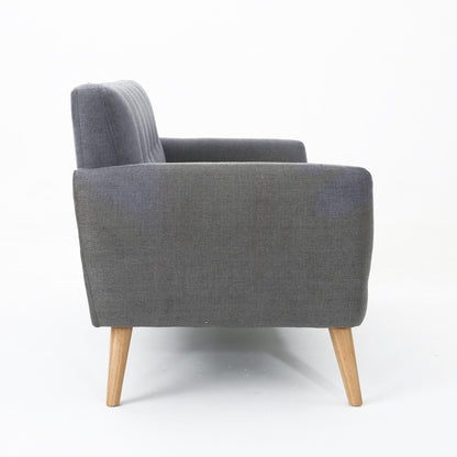 Charmant canapé causeuse compact Roomfitters avec dossier capitonné et coutures gaufrées pour petits espaces, recouvert de tissu doux